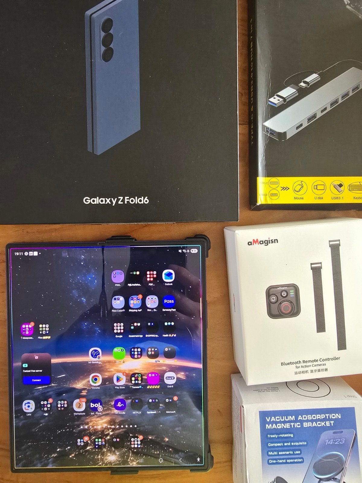 Samsung Galaxy Fold6 met S Pen en veel accessoires, Ophalen of Verzenden