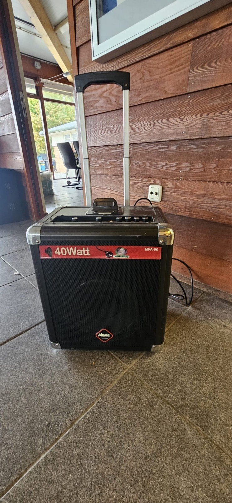 Alecto MPA-80 Party Speaker met 40 Watt vermogen, Gebruikt, Inclusief kabels, Party speaker, Minder dan 60 watt