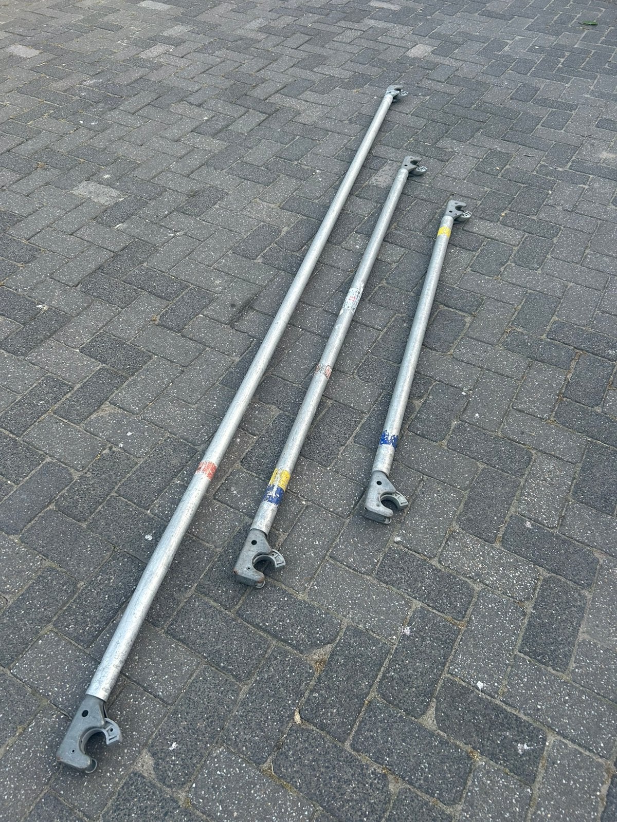 Layher rolsteiger diagonalen & horizontale, Doe-het-zelf en Verbouw, Steigers, Zo goed als nieuw, Rolsteiger of Kamersteiger, 5 meter of hoger