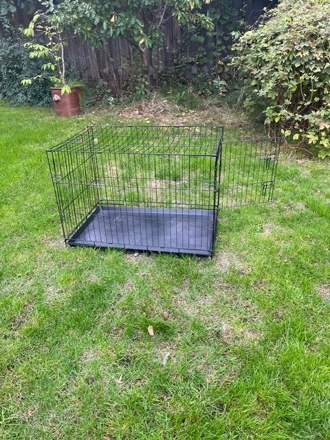 Grote Hondenbench 90cm lang, 56 cm breed en 65cm hoog, Ophalen, Zo goed als nieuw