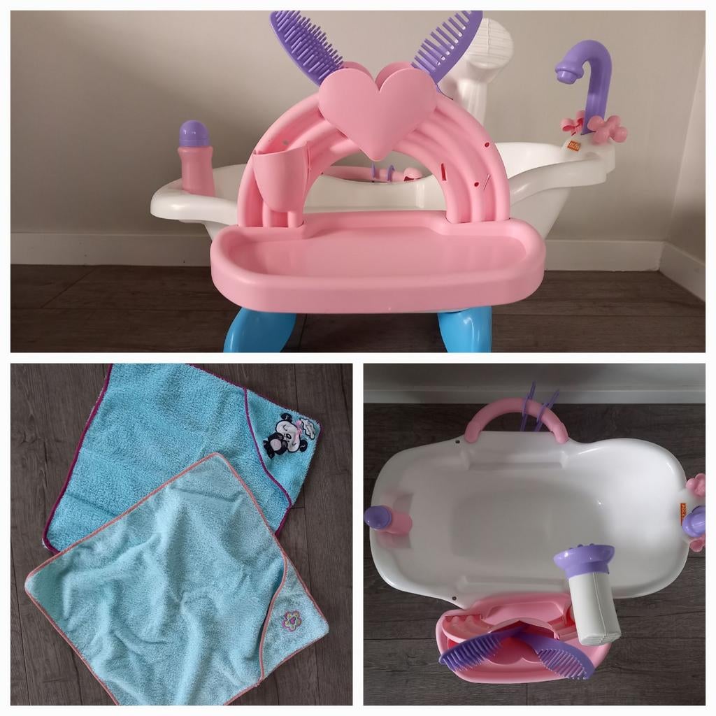 Poppenbadje met toebehoren, Ophalen, Zo goed als nieuw, Meisje