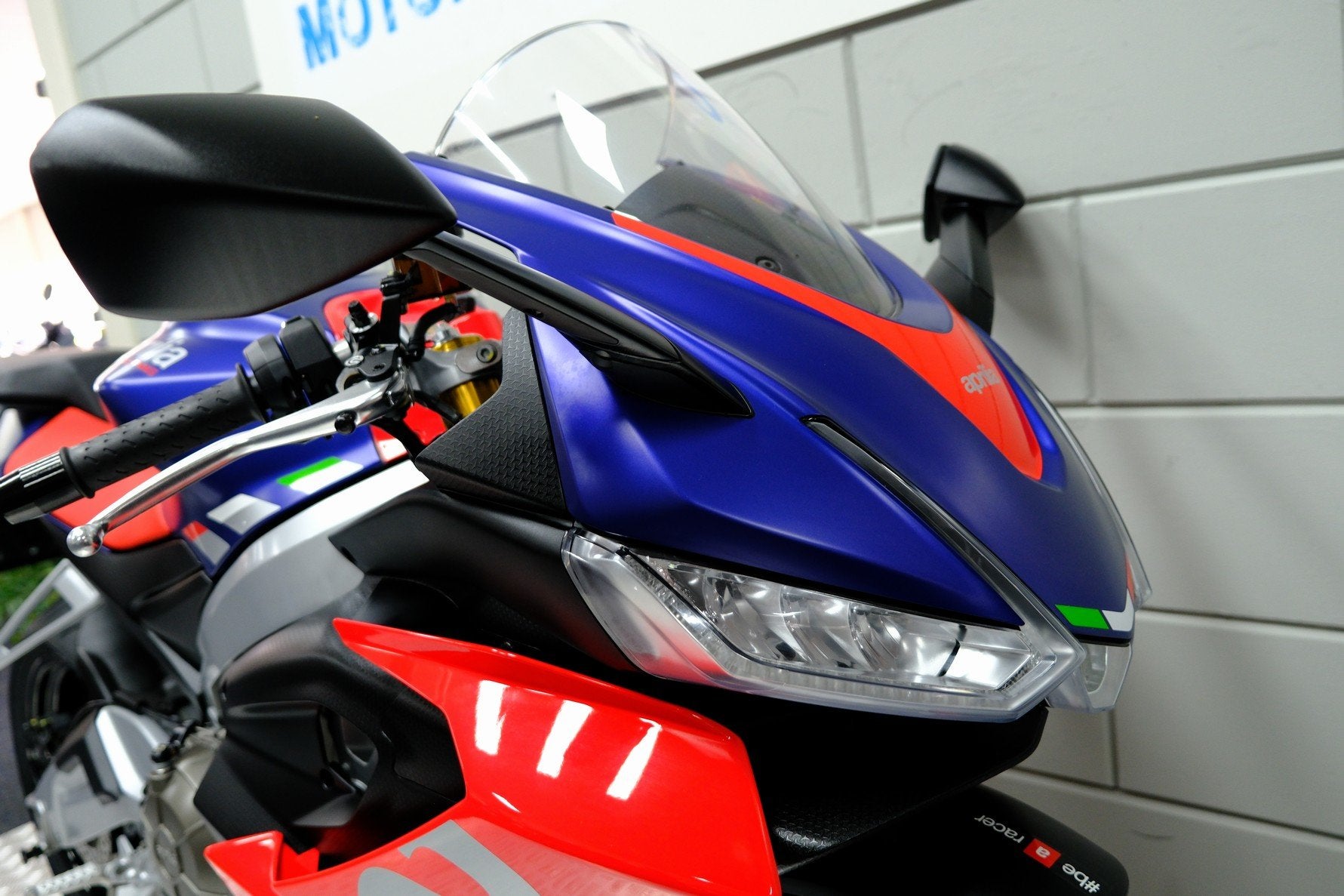 Aprilia RS 660 SPORT (bj 2023), ABS, Super Sport, Koperstraat 4
4825 AG  BREDA, NL, Info@aprllia.nl