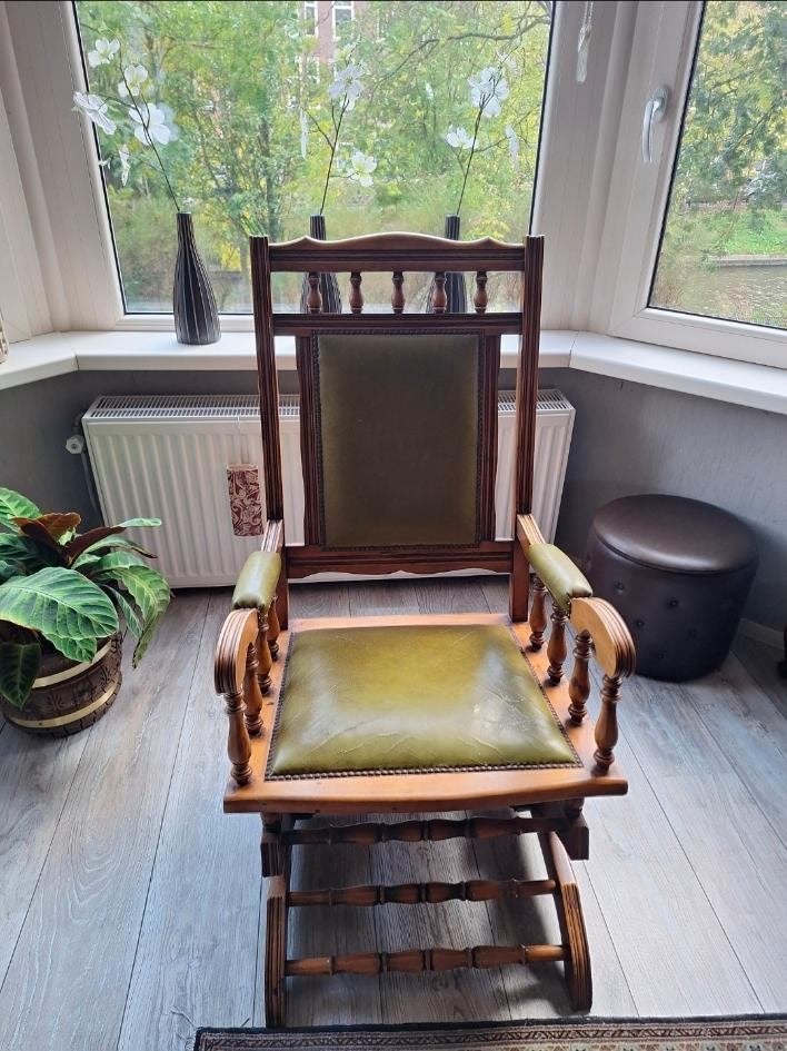 Antieke Engelse beuken schommel stoel, Ophalen