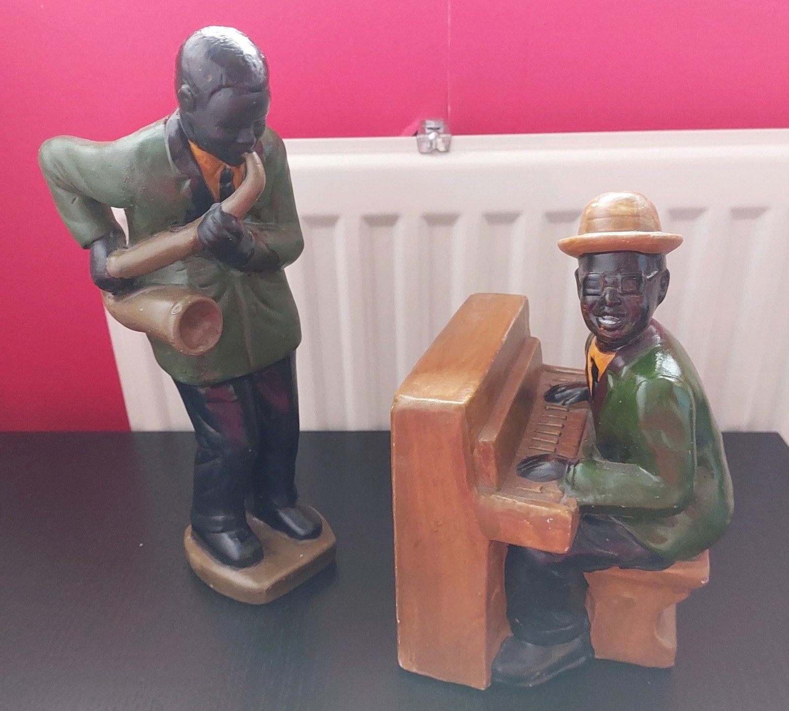 Beeldjes Jazz muzikanten saxofonist 24,5cm en pianist 19cm, Verzamelen, Ophalen of Verzenden, Zo goed als nieuw, Mens