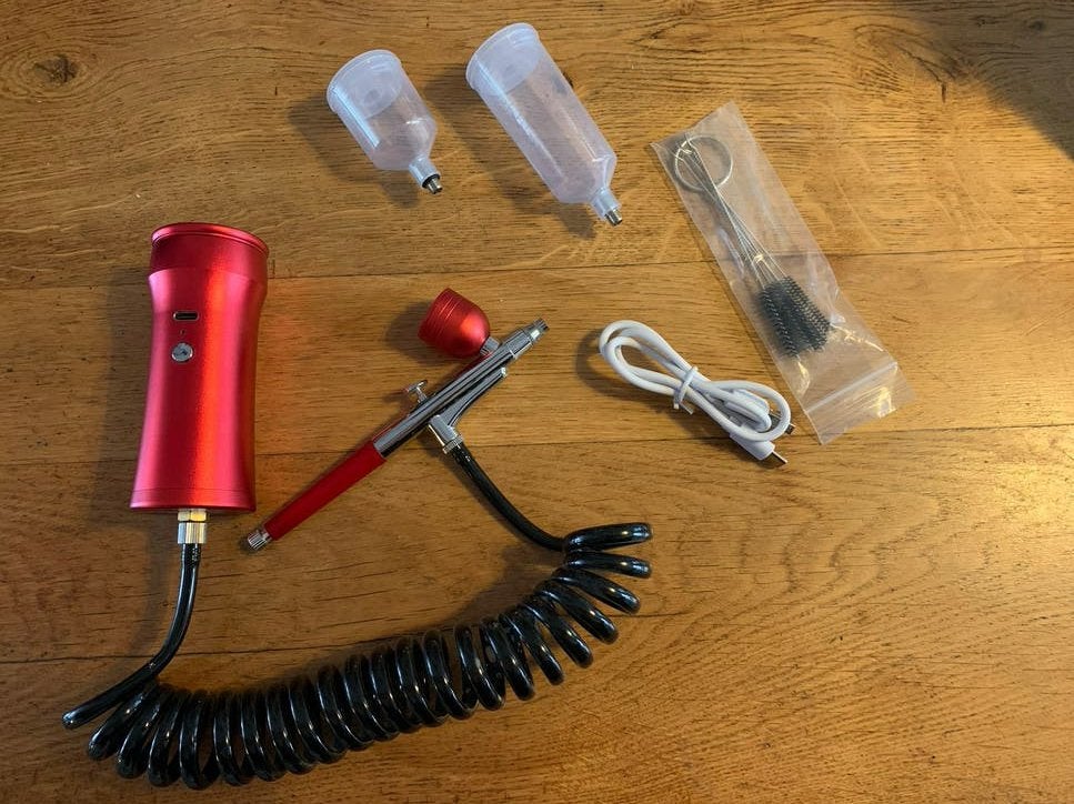 Airbrush set - Zo goed als nieuw, ongebruikt, incl. oplader, Ophalen of Verzenden, Zo goed als nieuw, Airbrush en Toebehoren