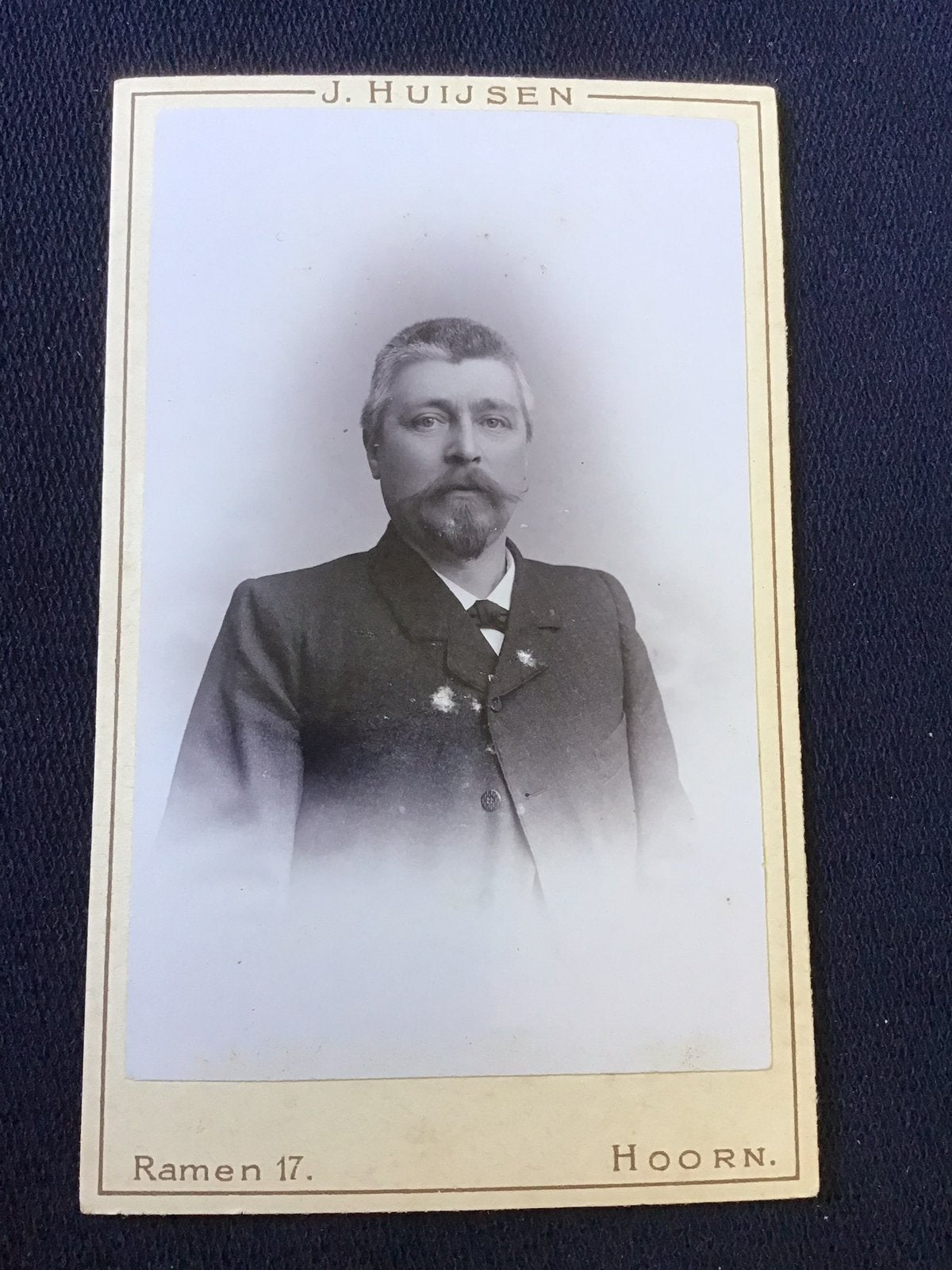 CDV, Man, J.L.T. HUIJSEN, HOORN, Carte de Visite, Ophalen of Verzenden, Voor 1940, Gebruikt, Foto