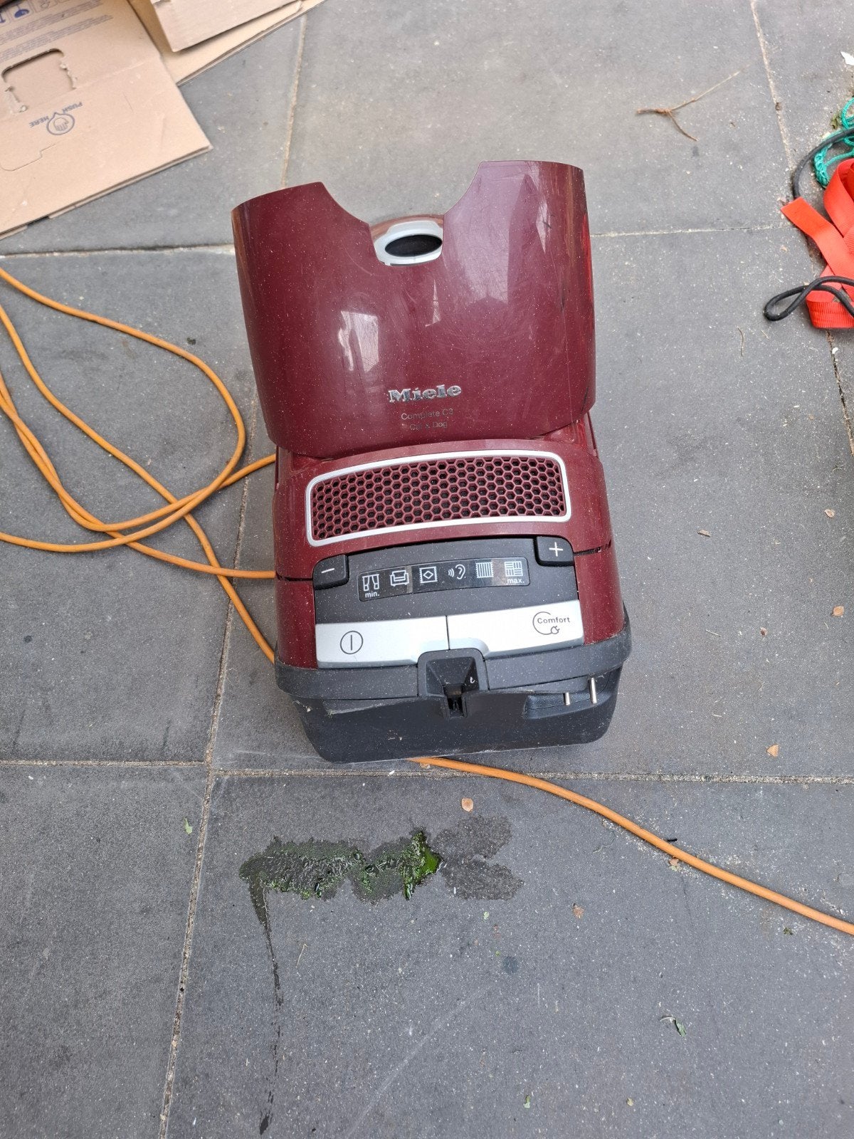 Miele Complete C3 Cat & Dog stofzuiger, Gebruikt, Ophalen of Verzenden, Miele, Sledestofzuiger