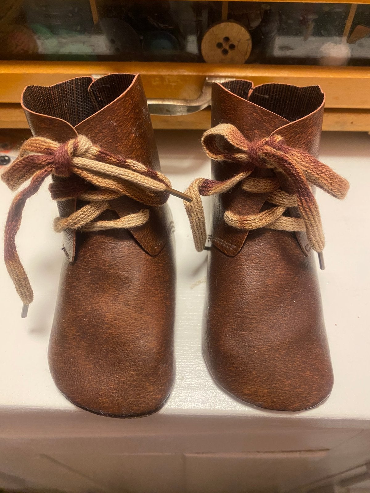 Poppenschoemtjes 11 cm, Ophalen of Verzenden, Zo goed als nieuw, Pop