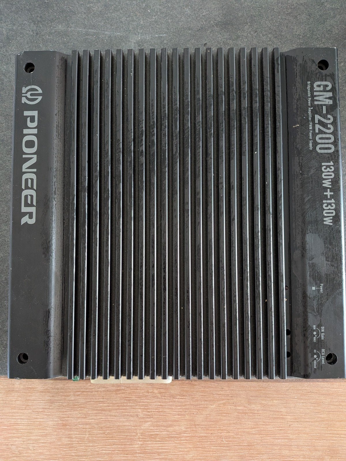 Pioneer GM 2200 versterker, Auto diversen, Autospeakers, Ophalen of Verzenden