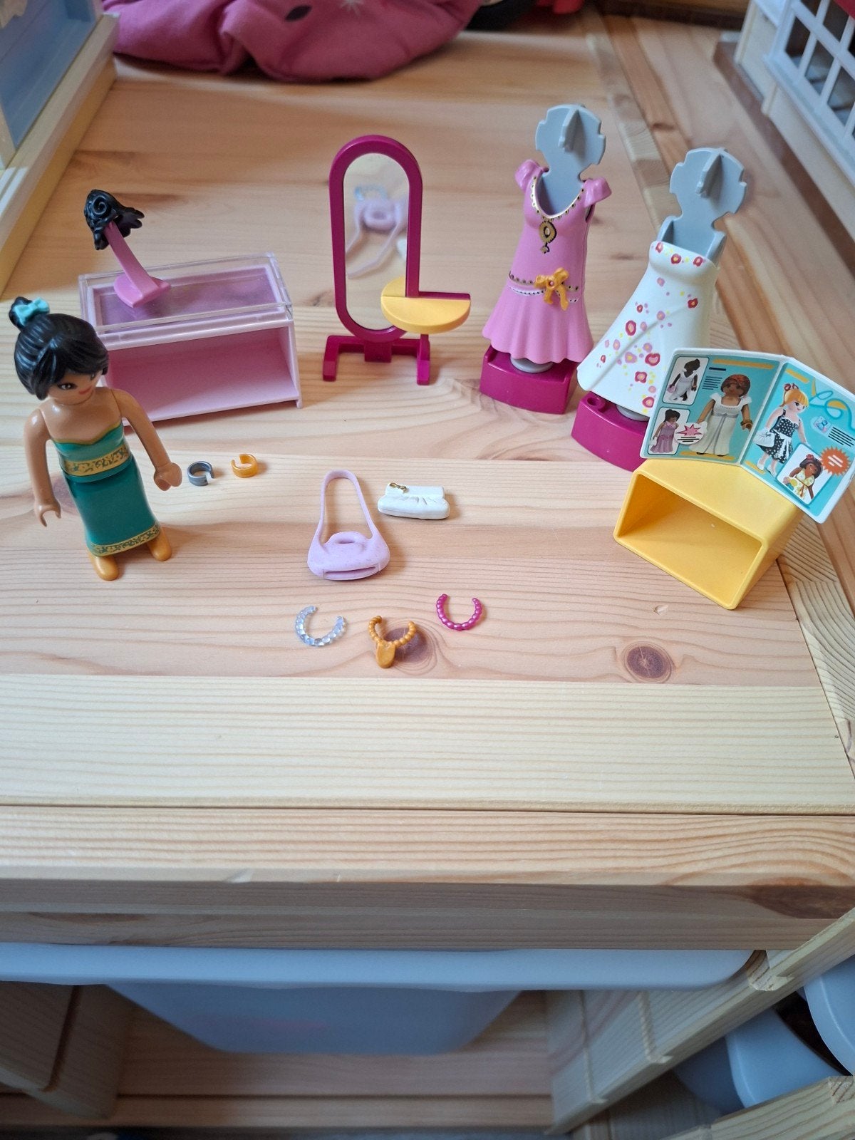 Playmobil City Life Boutique - Zo goed als nieuw!, Gebouw, Complete set, Ophalen of Verzenden, Zo goed als nieuw