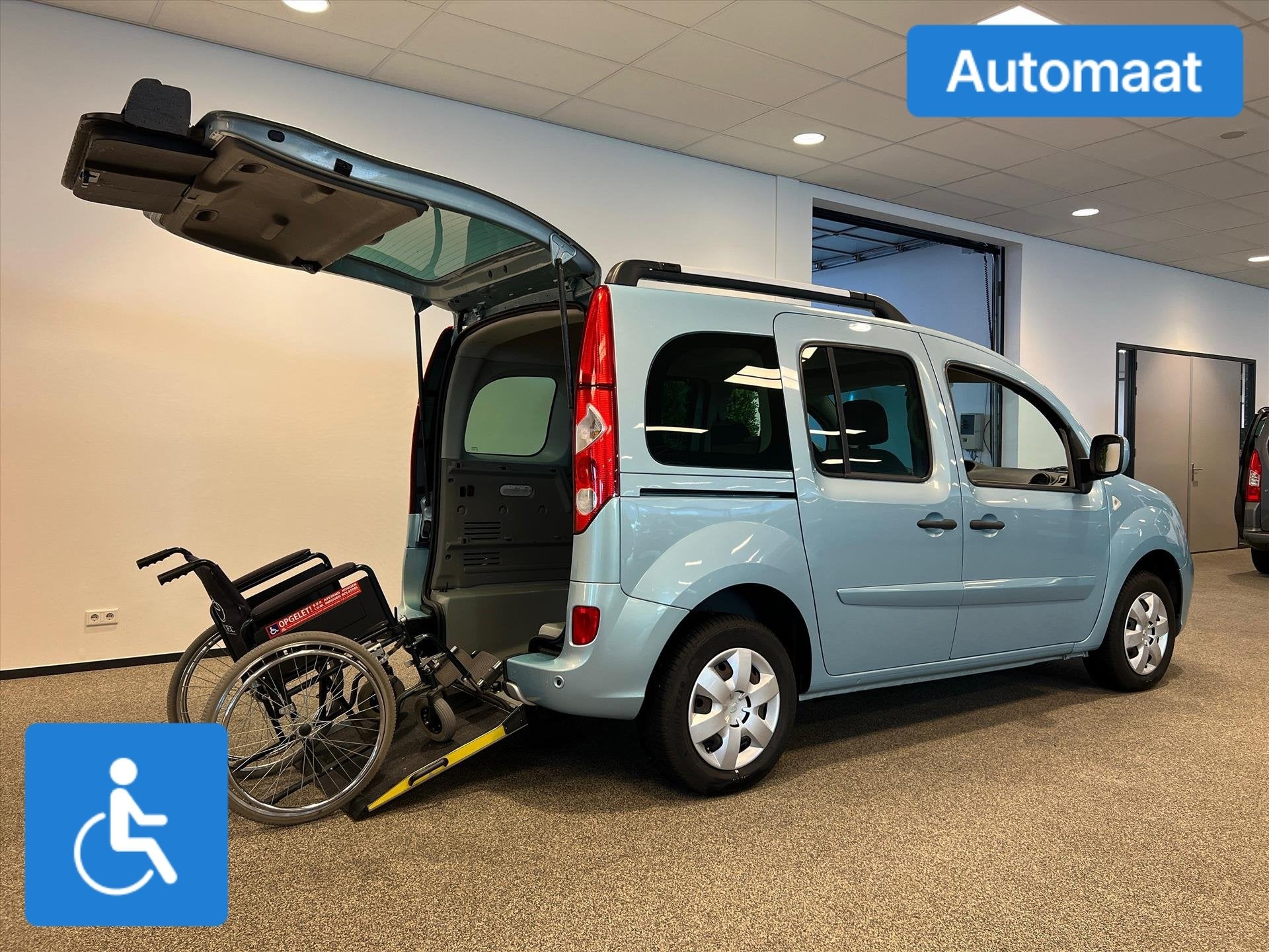 Renault Kangoo Rolstoelauto Automaat 3+1 (airco), Auto's, 12 maanden, Stof, Gebruikt, Blauw
