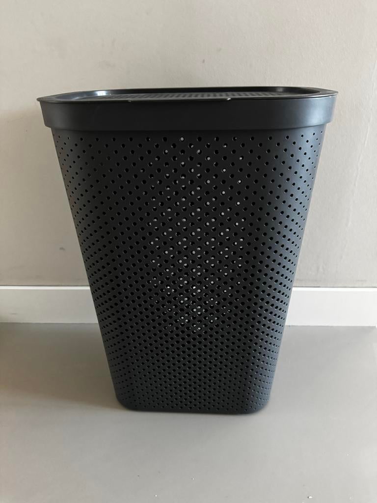 Curver wasmand, Ophalen, Kunststof, 40 liter of meer, Zo goed als nieuw