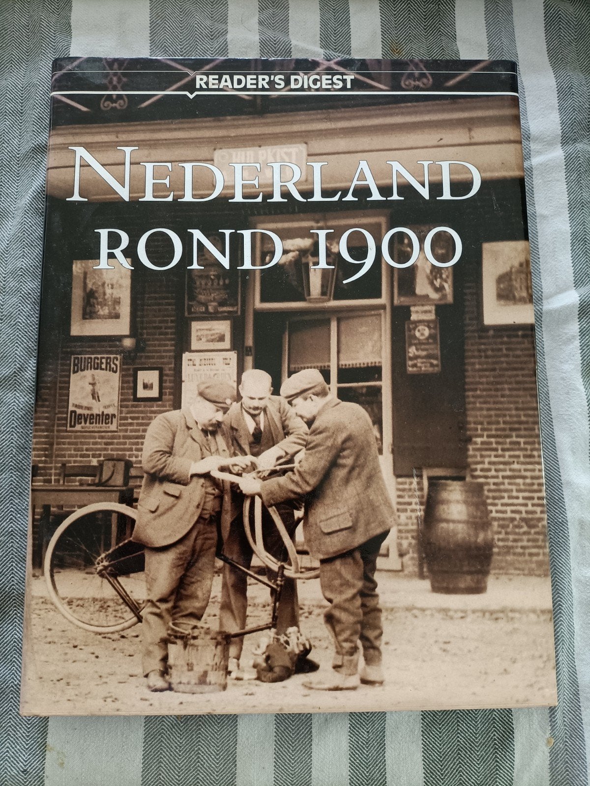 Nederland Rond 1900 - Reader's Digest, Boeken, Ophalen of Verzenden, 20e eeuw of later, Gelezen, Prof. dr. A.F. Manning