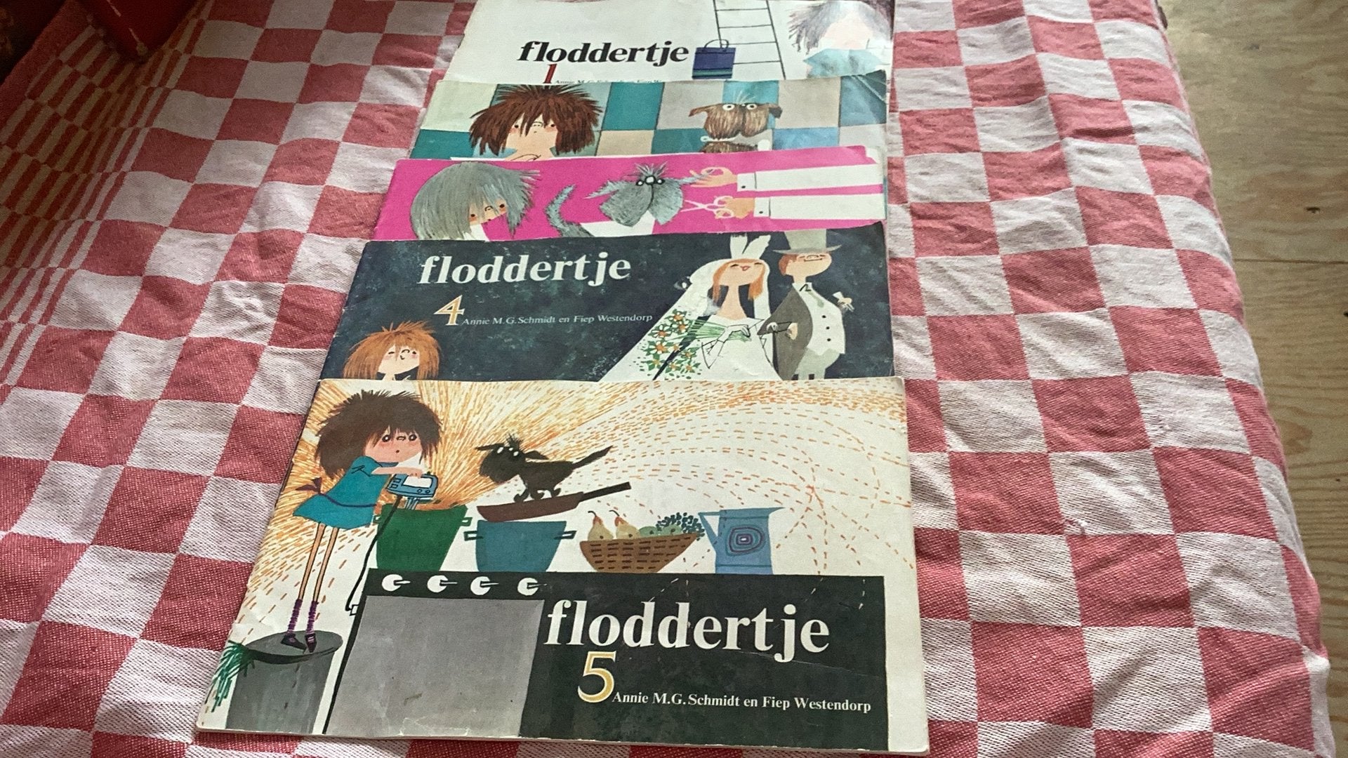 Floddertje serie uitgave Nutricia, Ophalen of Verzenden, Zo goed als nieuw