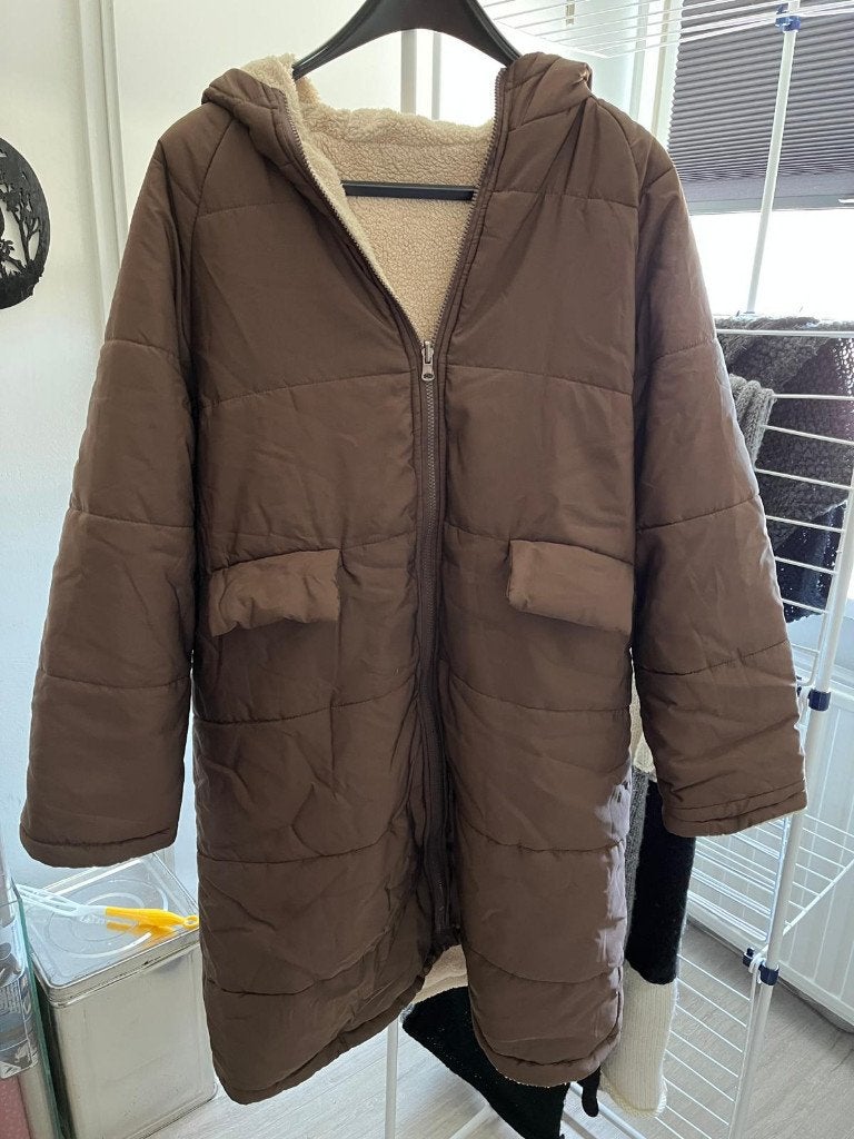 Winterjas Bruin Mt 40 omkeerbaar (NIEUW), Kleding | Dames, Ophalen of Verzenden, Nieuw, Maat 38/40 (M), Bruin