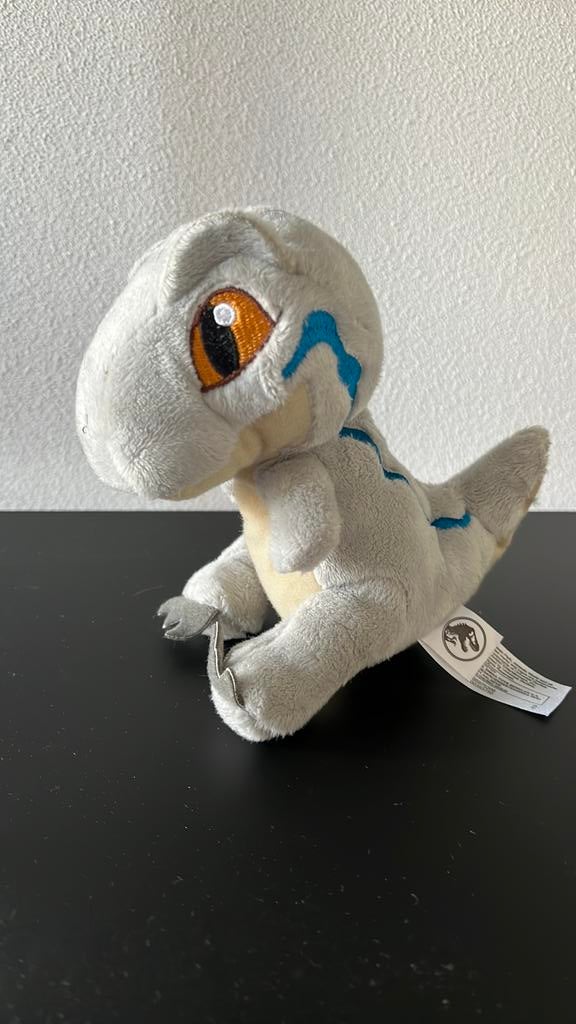 Jurassic World knuffel blue, Ophalen of Verzenden, Zo goed als nieuw, Overige typen