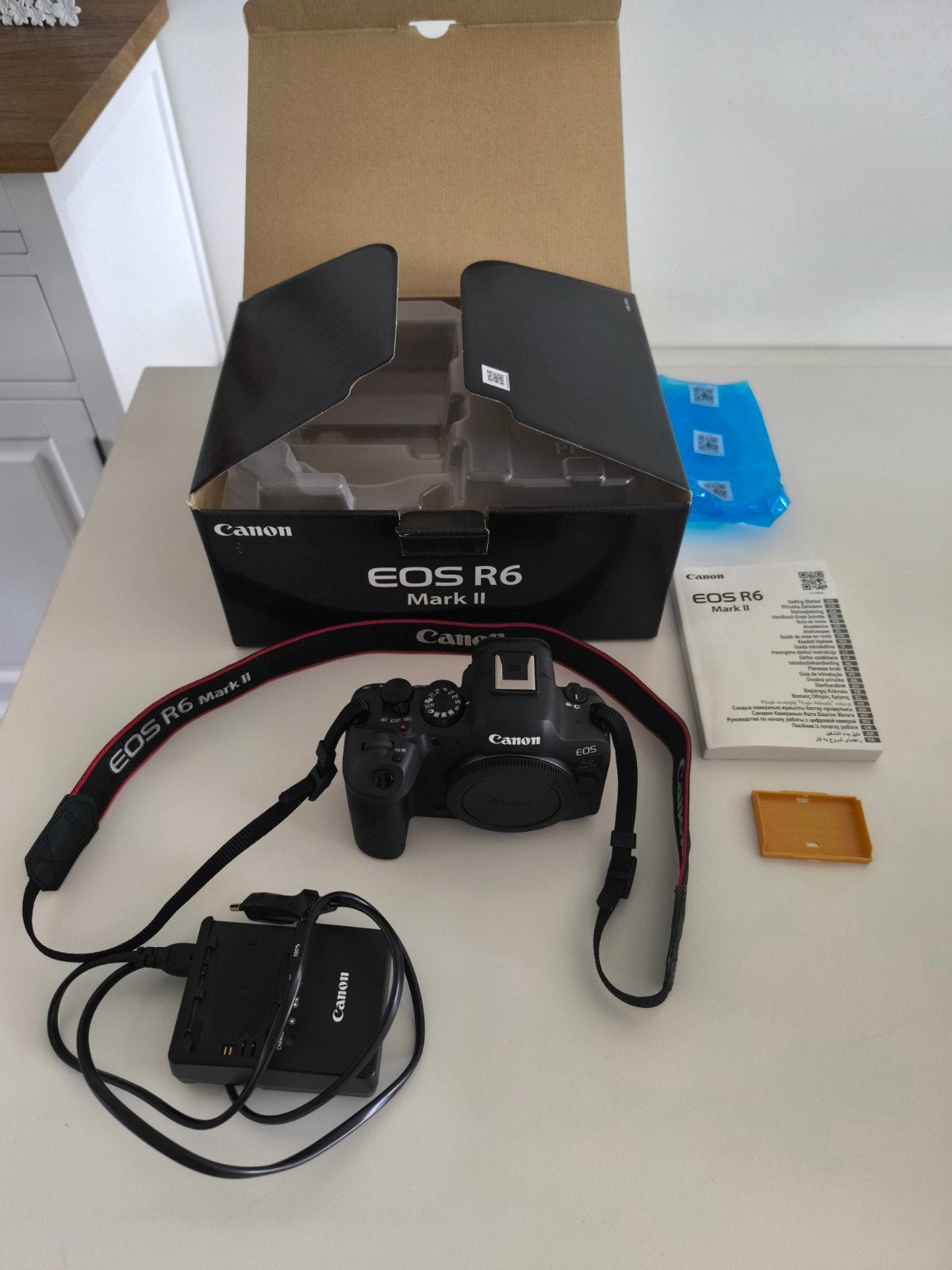 Canon EOS R6 MkII Body - 14983 clicks, Ophalen, Spiegelreflex, Canon, Zo goed als nieuw