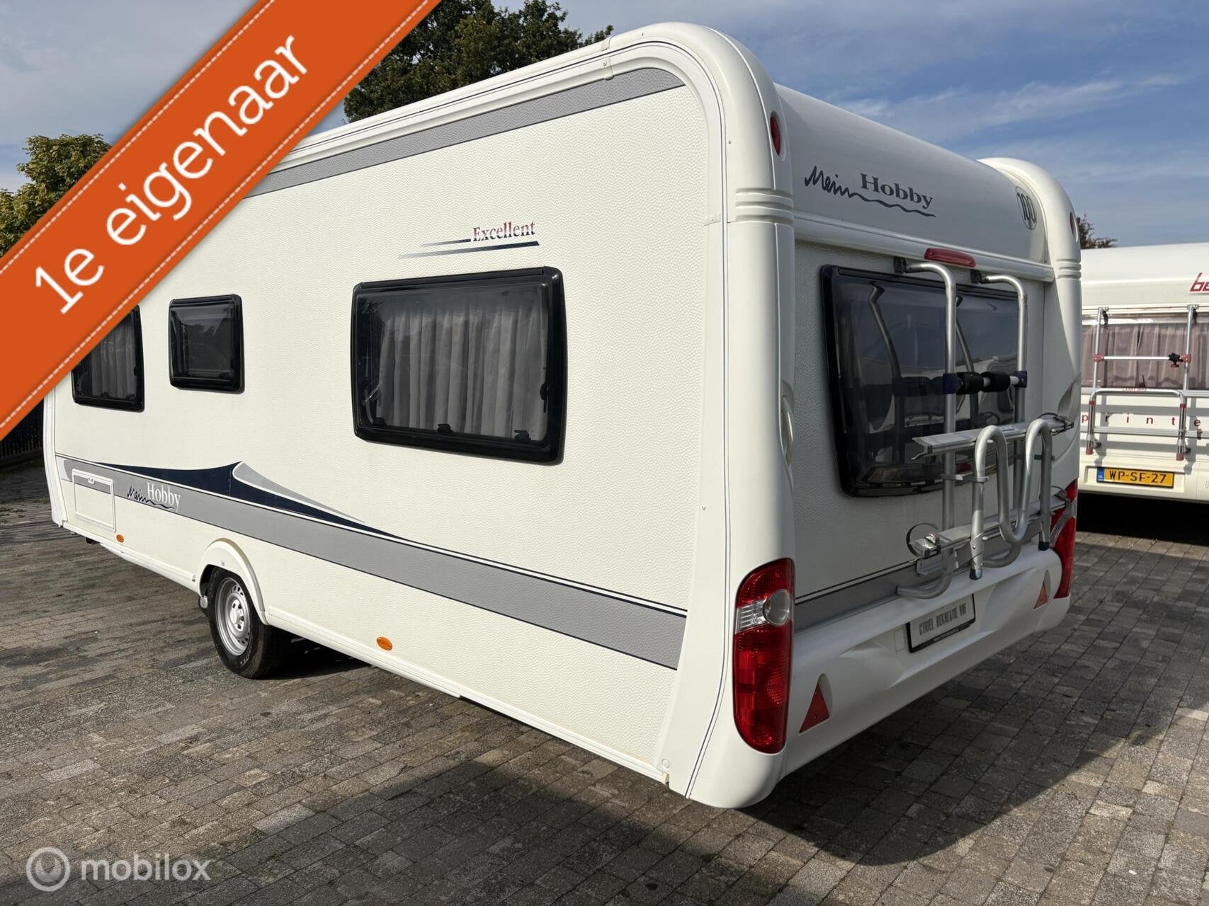 Hobby 560 CFE Excellent Voortent, Mover, Fietsenrek, Harald-Striewski-Straße 15 24787 Fockbek, Duitsland, Hobby, 7 tot 8 meter