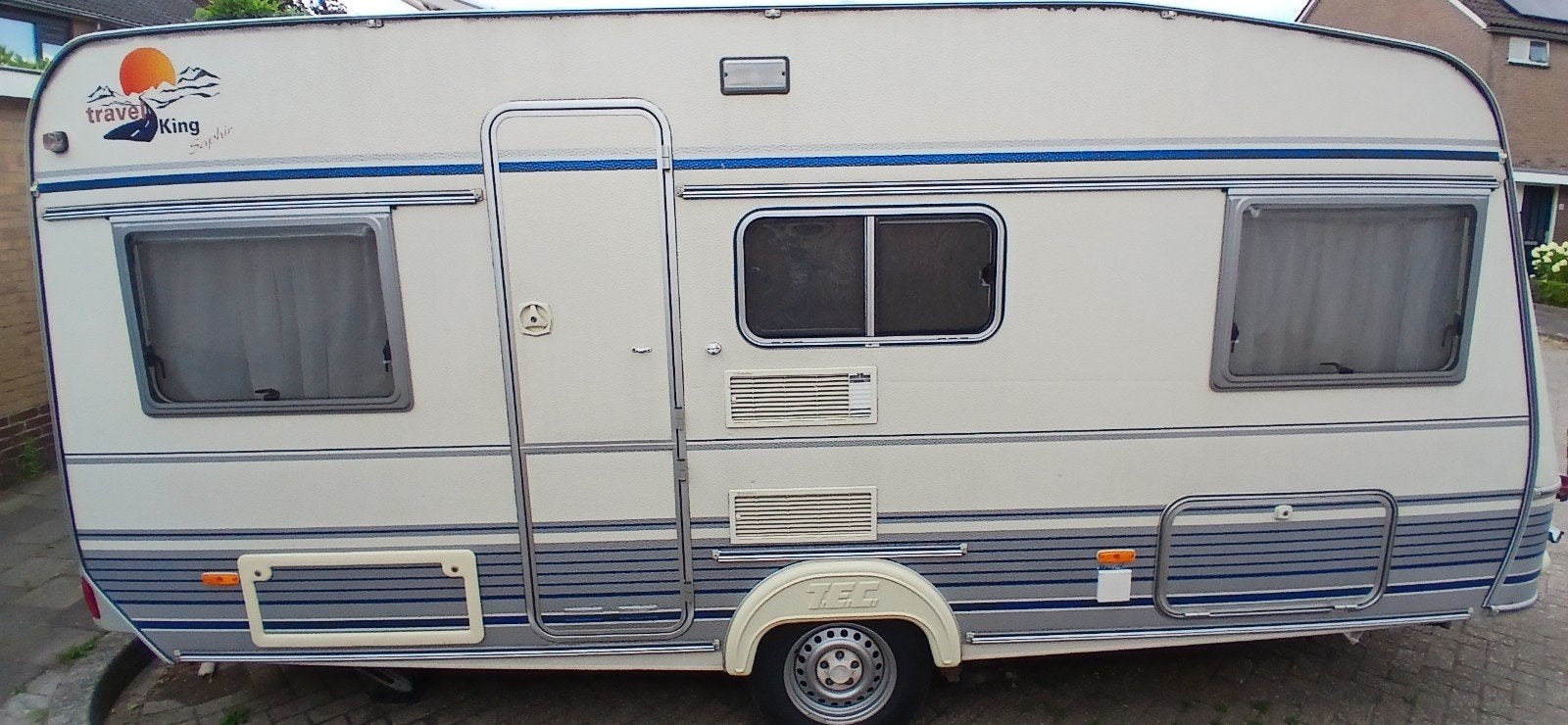 TEC Travel King 490 (1998)| Mover | Tempo 100 | Vochtvrij, Vast bed, T.E.C., Rondzit, Particulier