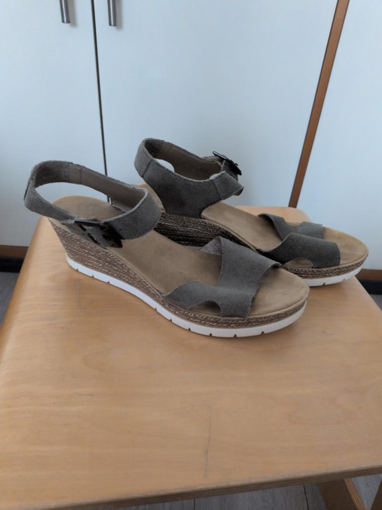 Sandalen maat 39, Ophalen of Verzenden, Sandalen of Muiltjes