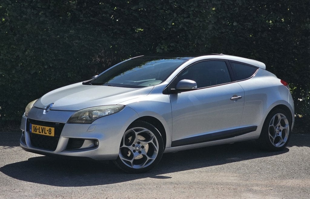 Renault Mégane GT 2.0 16V TCE 132KW Coupe 2010 Grijs, Auto's, Renault, 1998 cc, 4 cilinders, 179 pk, Leder en Stof