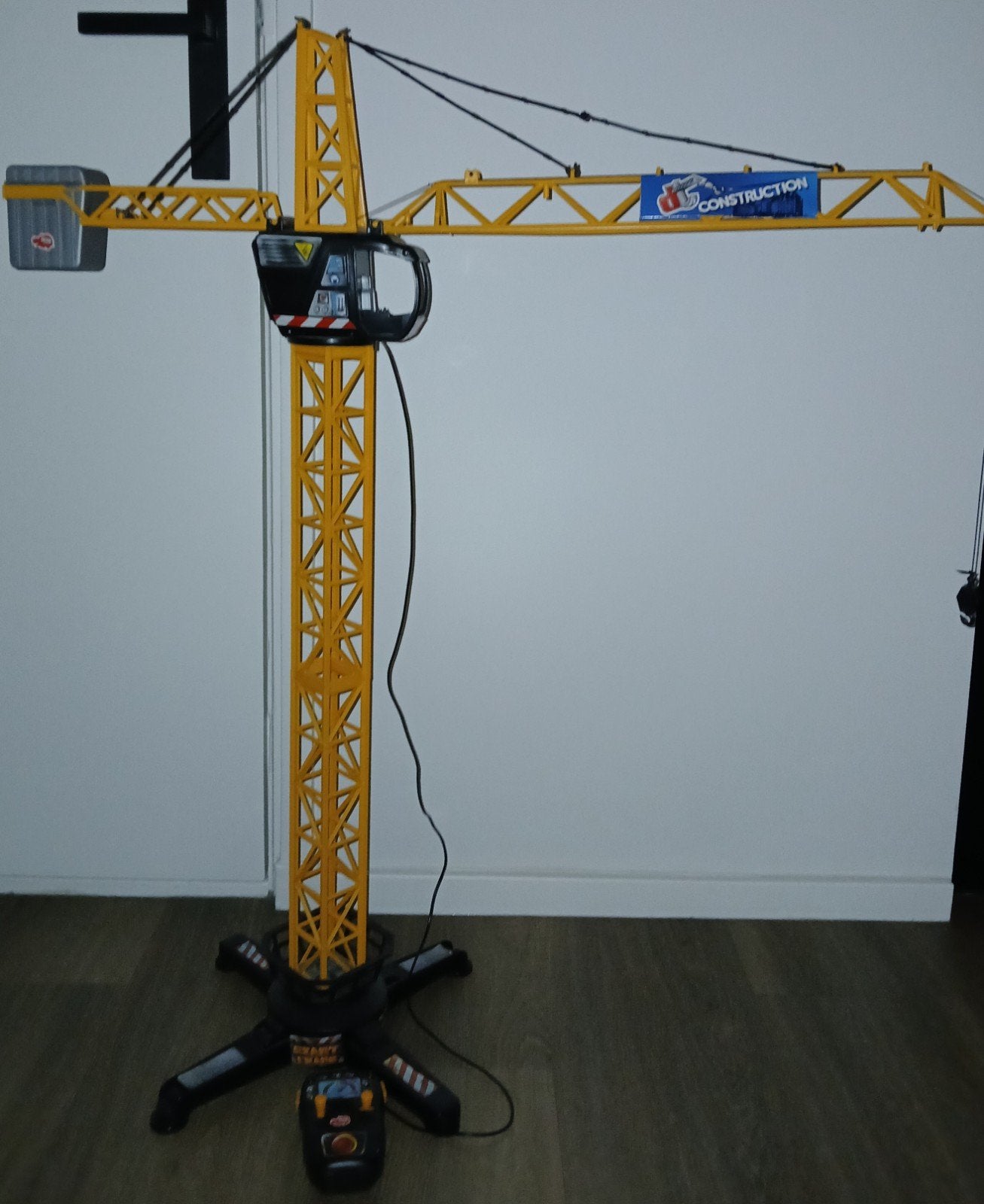 Grote speelgoedkraan met afstandsbediening, Ophalen, Zo goed als nieuw, Afstandsbediening