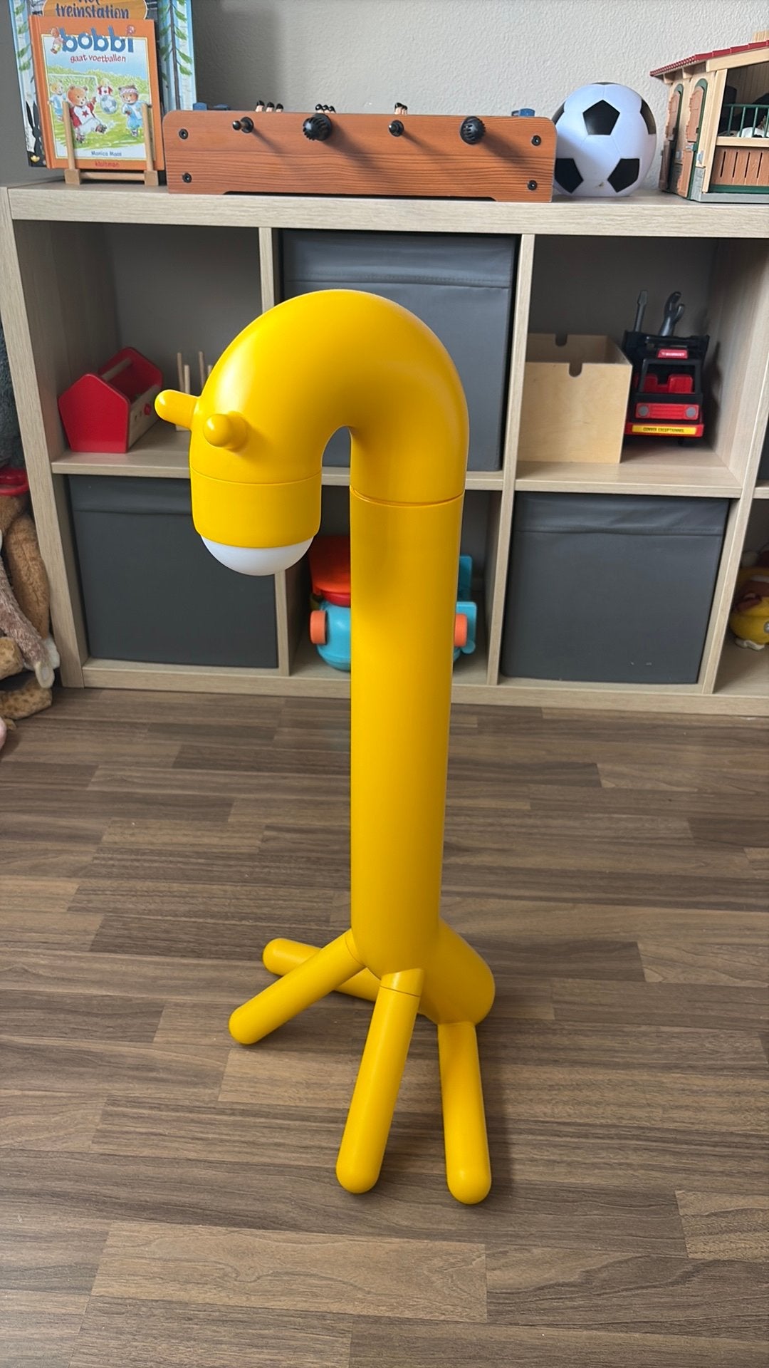 Staande lamp ikea giraf, Ophalen, Zo goed als nieuw, Metaal, Staande kapstok