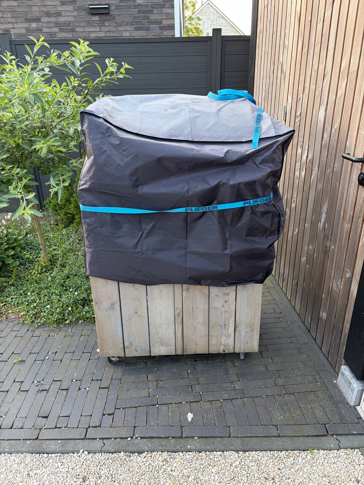 Boretti gasbarbecue met houten onderstel, Ophalen, Gebruikt