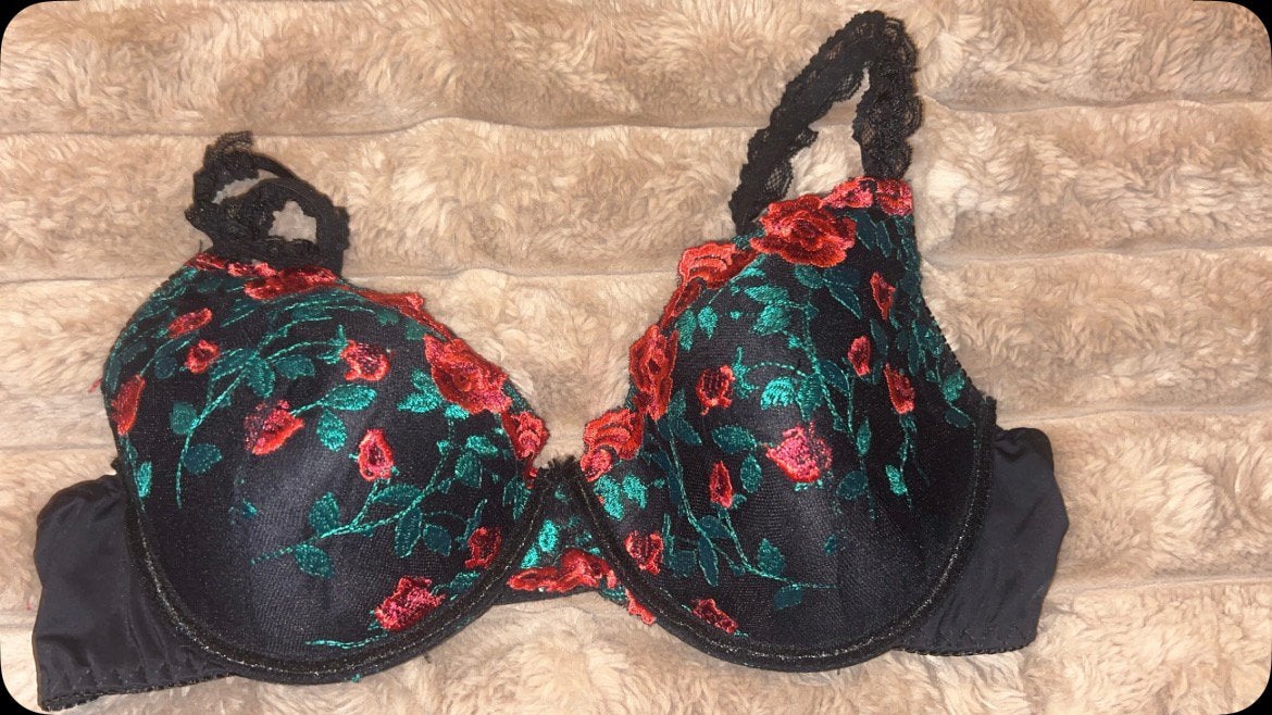 Nieuwe bh met bloemen kant maat 85C hunkemoller insp, Ophalen of Verzenden, Zwart, BH
