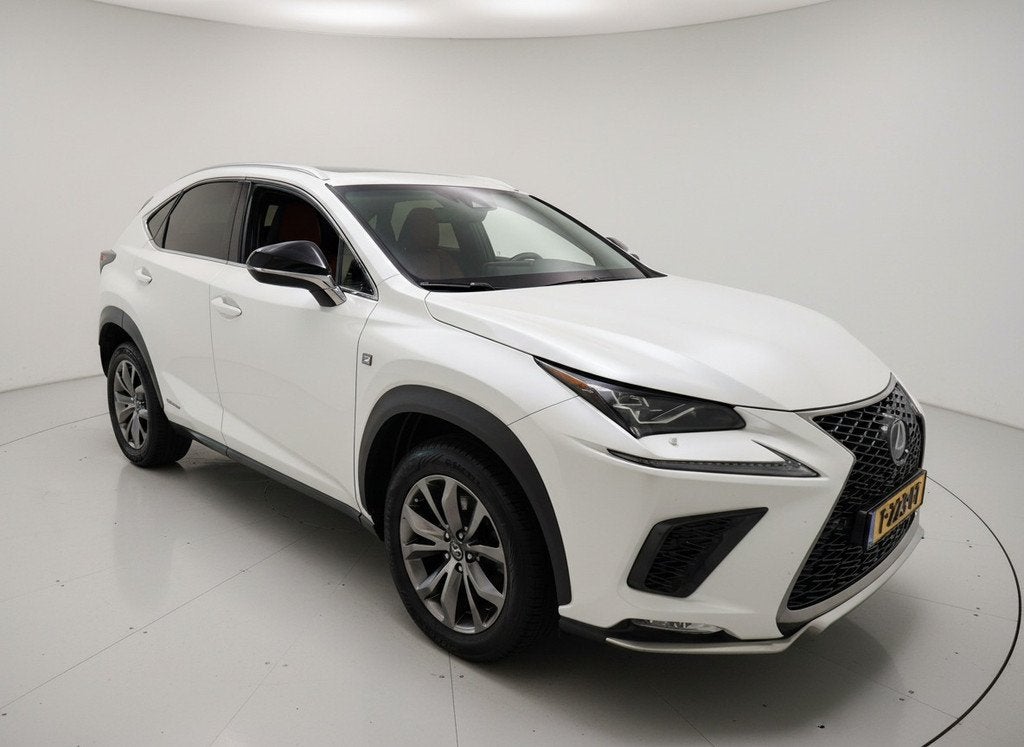 Lexus NX 300h AWD F F SPORT Line | Carplay | Stoelverwarming, Auto's, Lexus, Automaat, 12 maanden, Gebruikt, Vierwielaandrijving