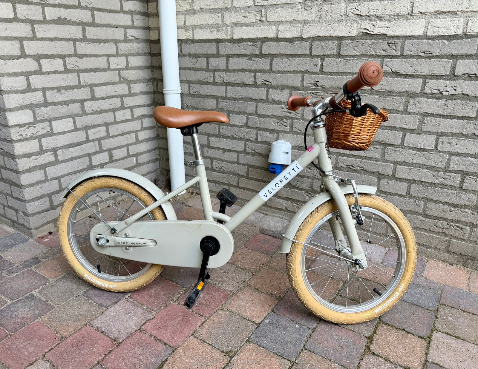 Veloretti kinderfiets 16 inch met mandje, Ophalen, Gebruikt, Velgrem, 16 tot 20 inch