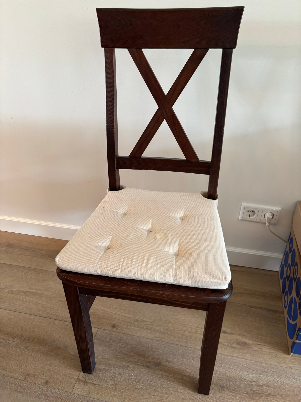 9 landelijke eetkamerstoelen 'Bergen' van Home24, Ophalen, Gebruikt, Bruin, Vijf, Zes of meer stoelen