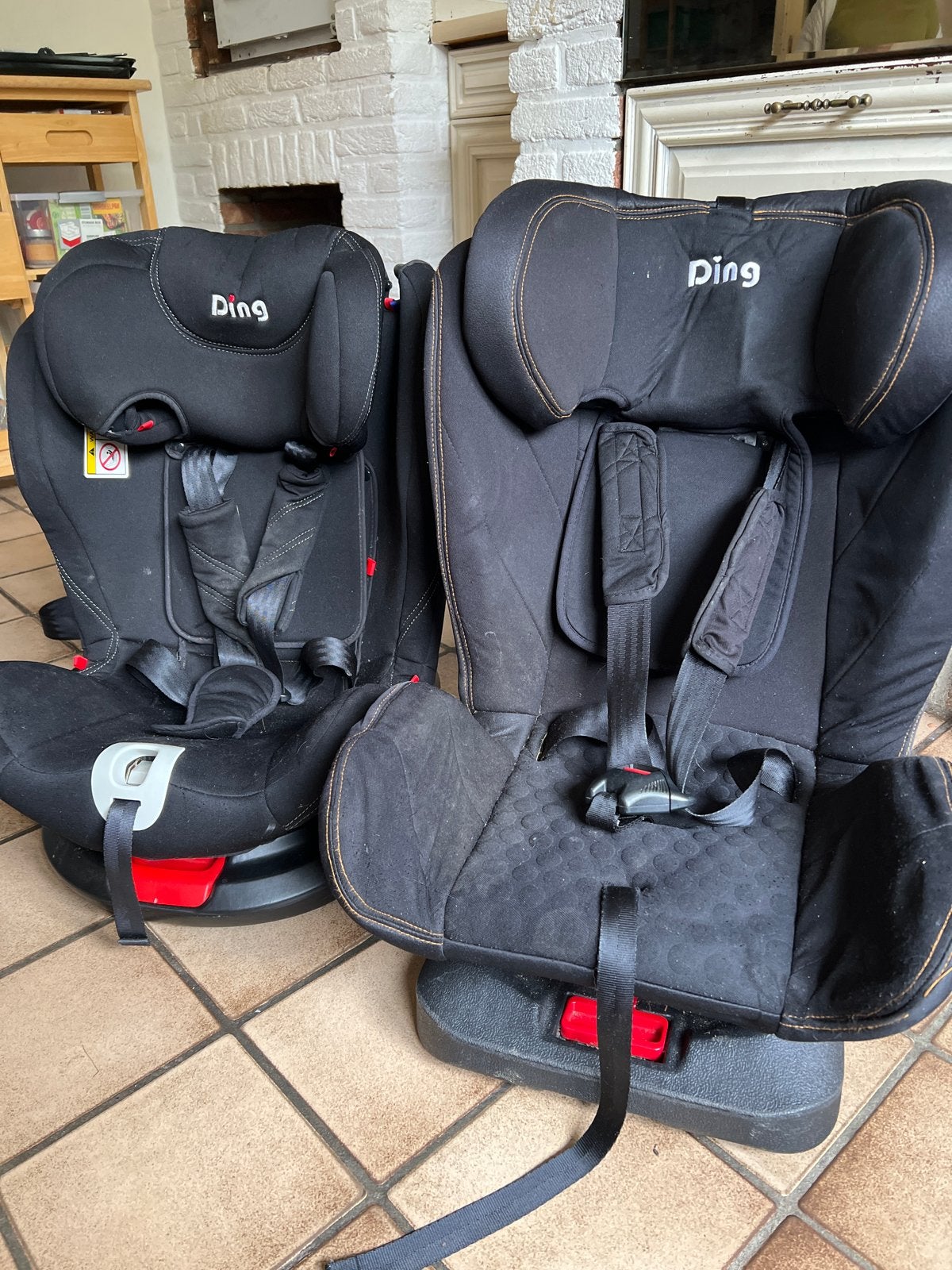 2x Ding autostoeltjes 0-36kg draaibaar, Verstelbare rugleuning, Ophalen, Overige merken, Gebruikt