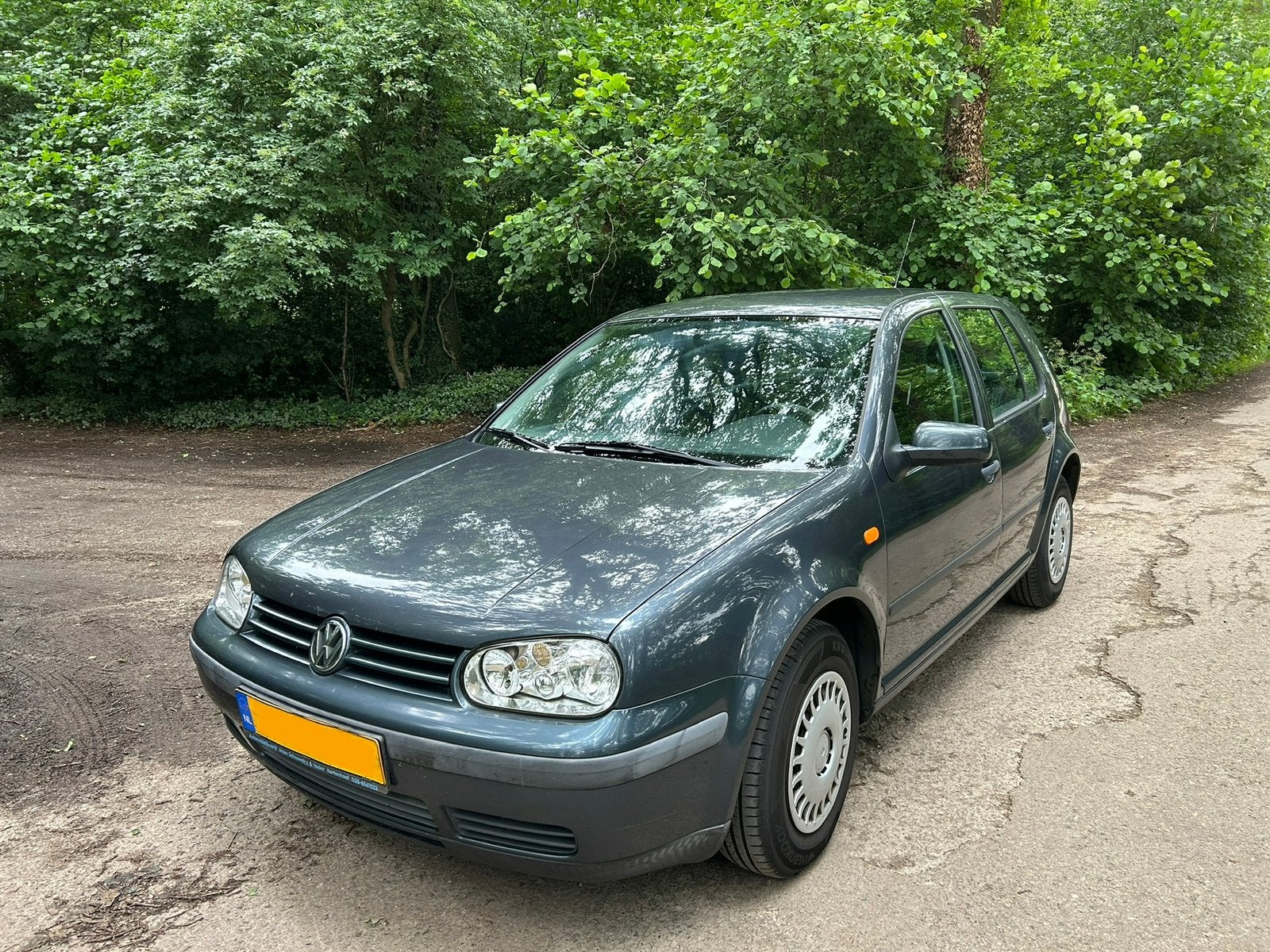 Volkswagen Golf 1.4 55KW 1999 Blauw, Auto's, Voorwielaandrijving, 74 pk, Zwart, 4 cilinders