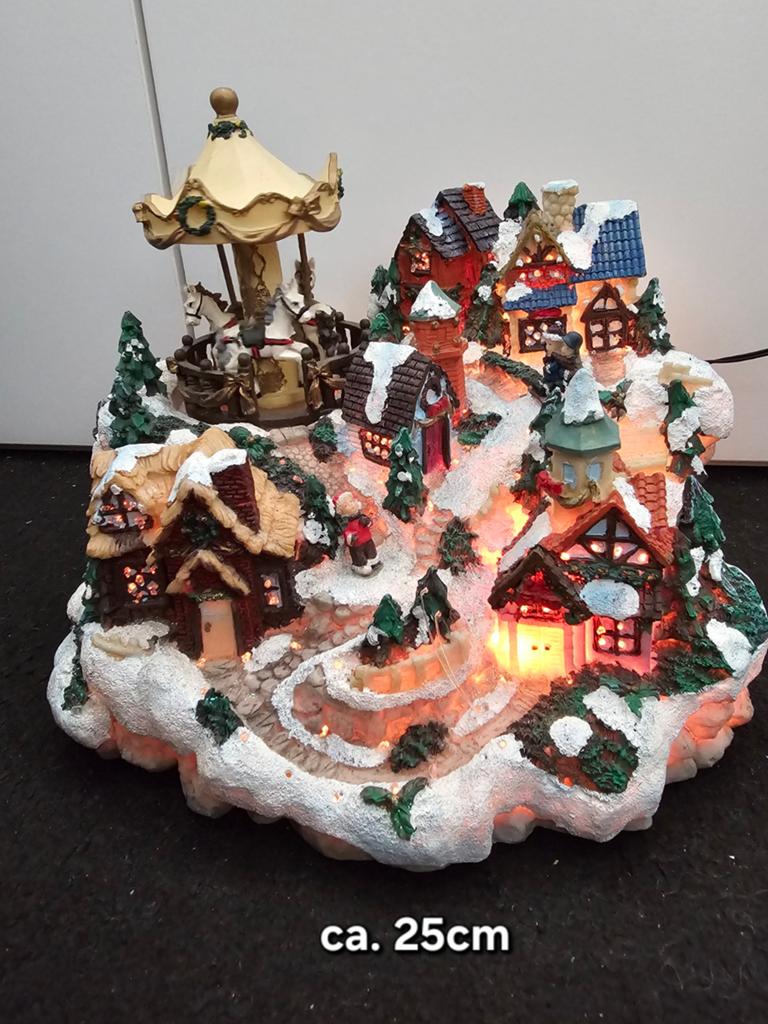 Kersttafereel kerstdorp met licht en geluid met adapter. Kan, Ophalen of Verzenden