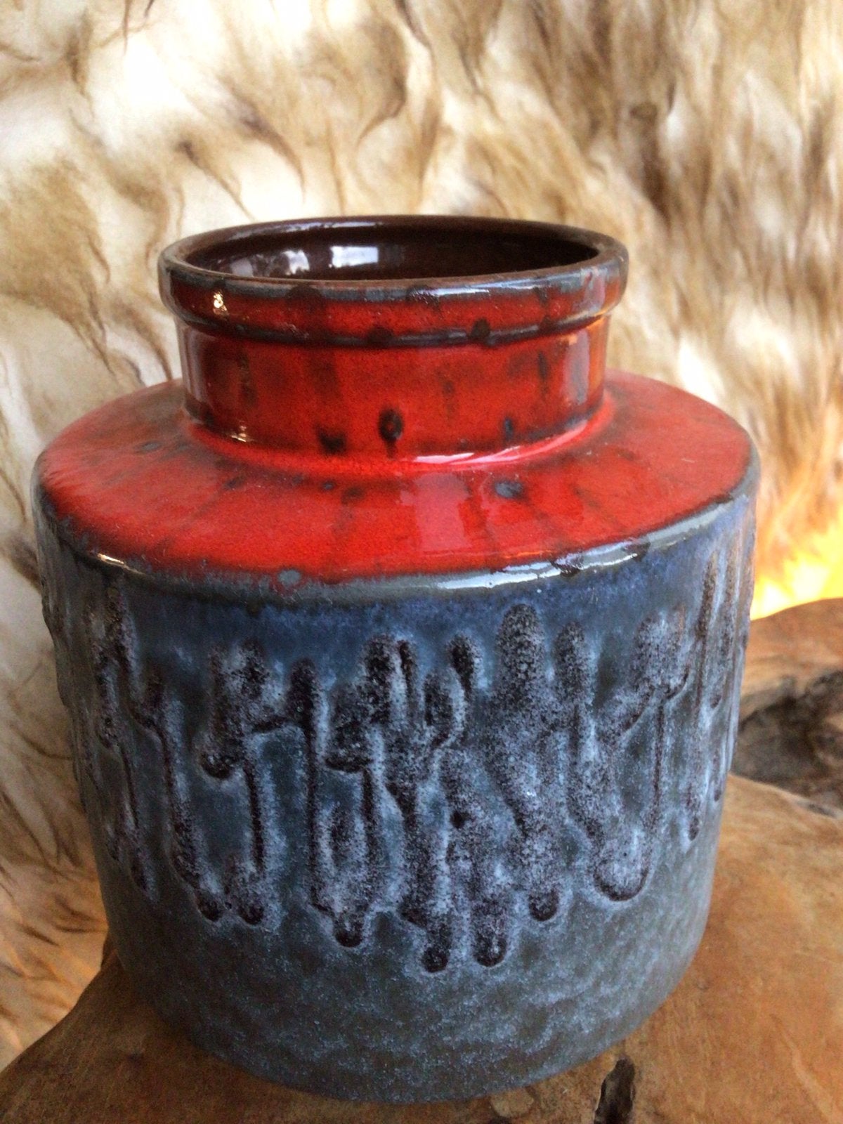Vintage West Germany vaas, knalrood met duifblauw., Ophalen of Verzenden