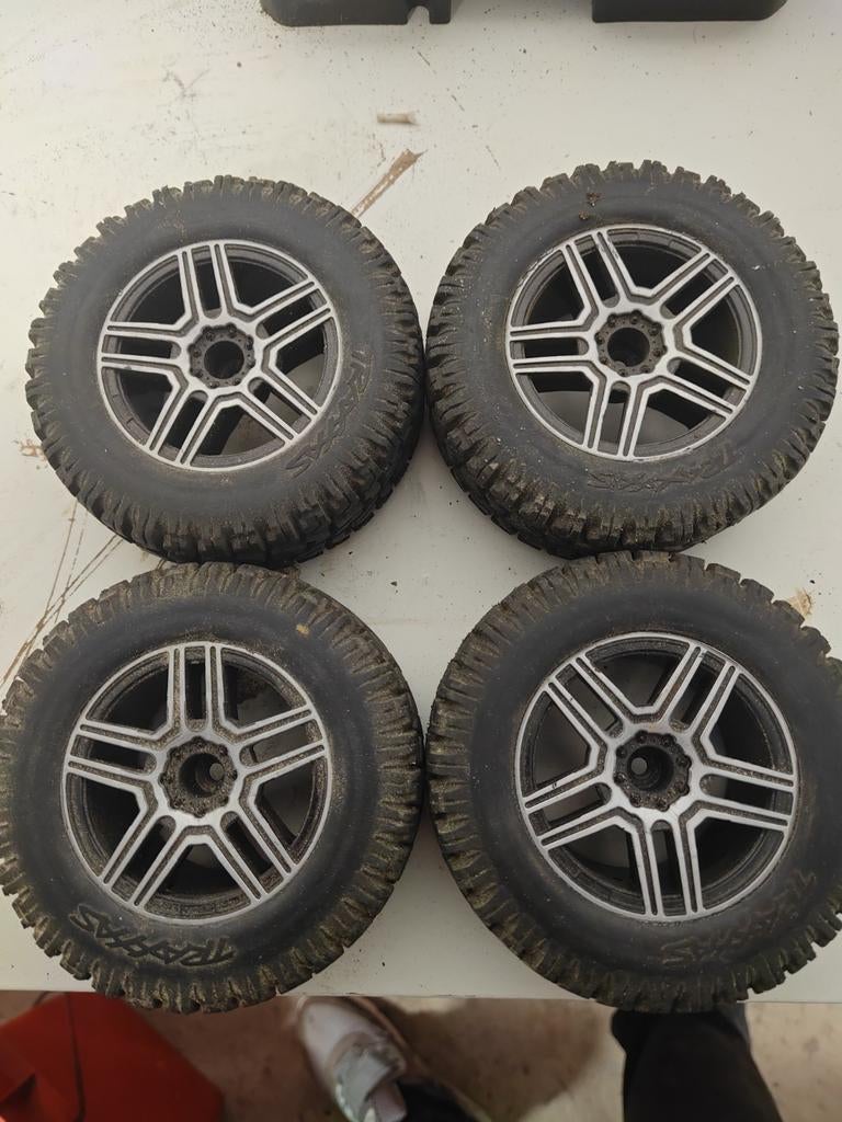 Traxxas wielen, Hobby en Vrije tijd, Ophalen, Gebruikt, Auto offroad
