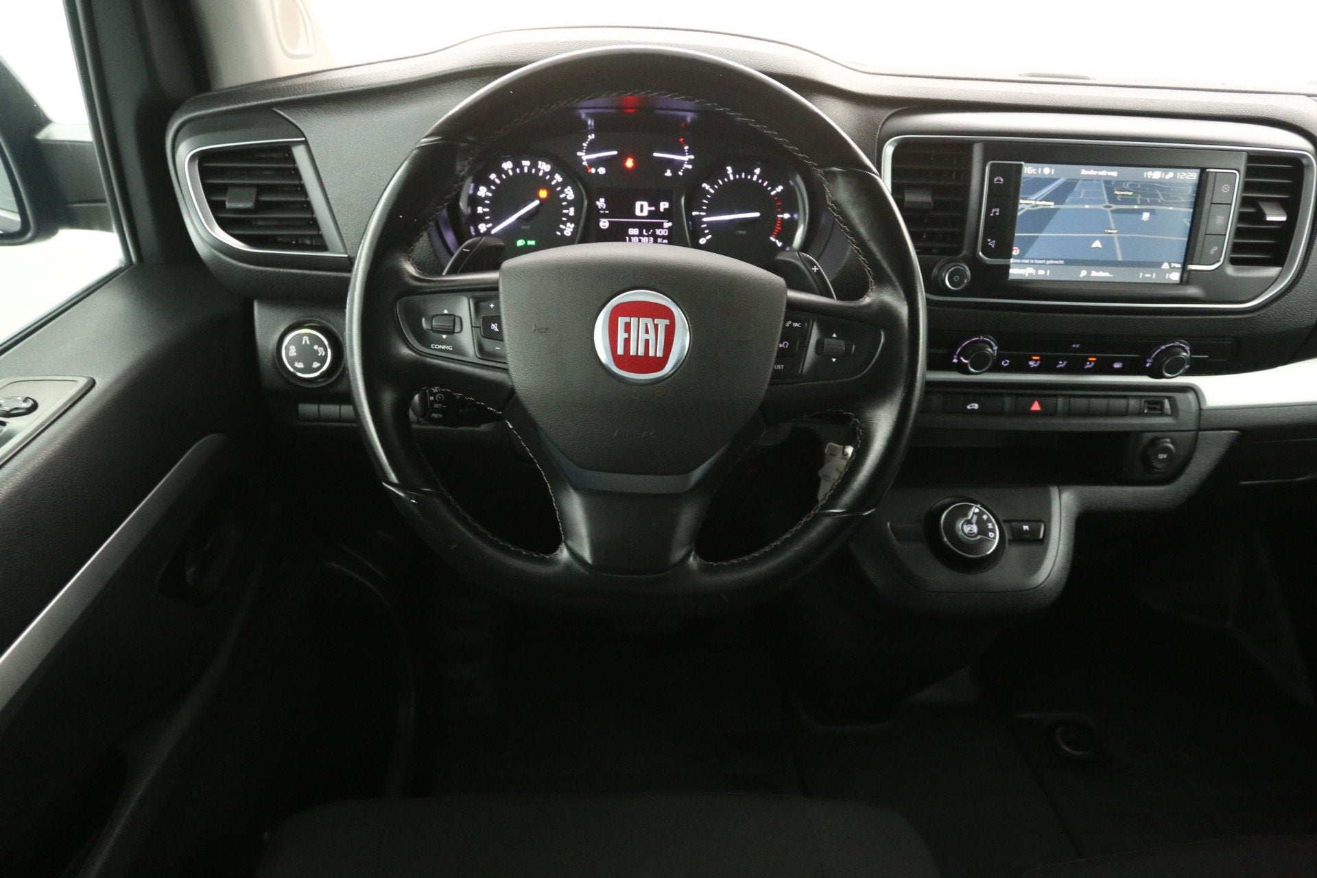 Fiat Scudo 2.0 145PK L3H1 | Automaat | Airco | Camera | Crui, 145 pk, Stof, Gebruikt, Euro 6