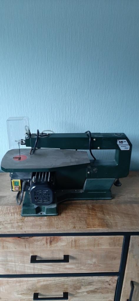 Elektrische cirkelzaag machine, Doe-het-zelf en Verbouw, Gereedschap | Zaagmachines, Ophalen of Verzenden, Overige typen