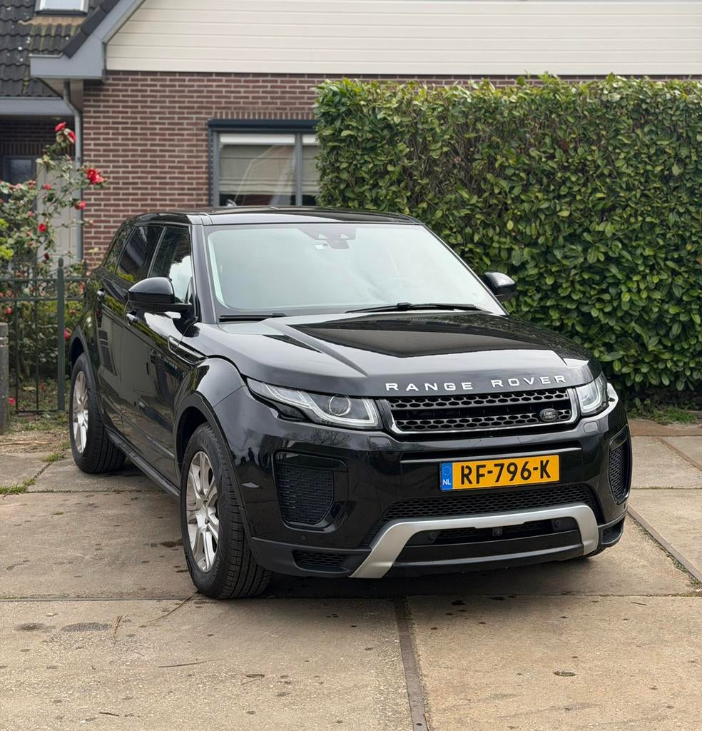 Range Rover Evoque 2.0 TD4 4WD AUT 2017 Zwart, Auto's, Zwart, 2000 kg, 179 pk, Zwart