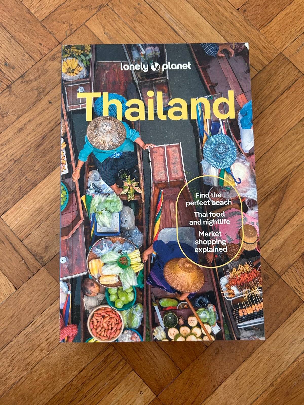 Lonely Planet Thailand Reisgids (19e editie), Lonely Planet, Ophalen of Verzenden, Zo goed als nieuw, Reisgids of -boek