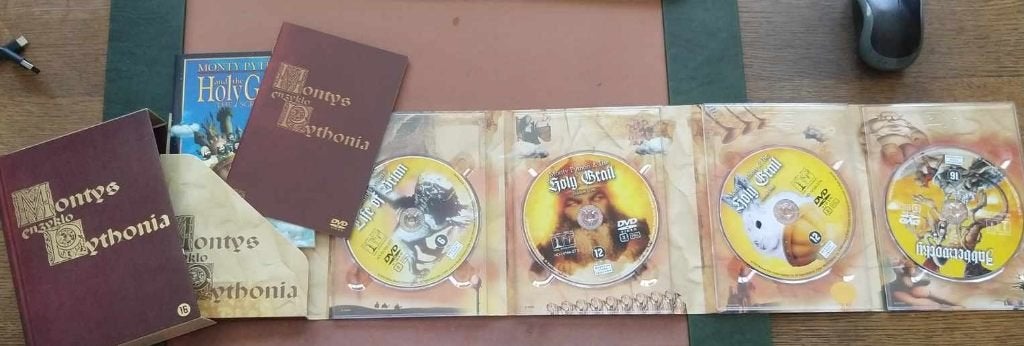 Monty Python John Cleese Michael Palin DVD 's VHS, Alle leeftijden, Ophalen of Verzenden, Zo goed als nieuw