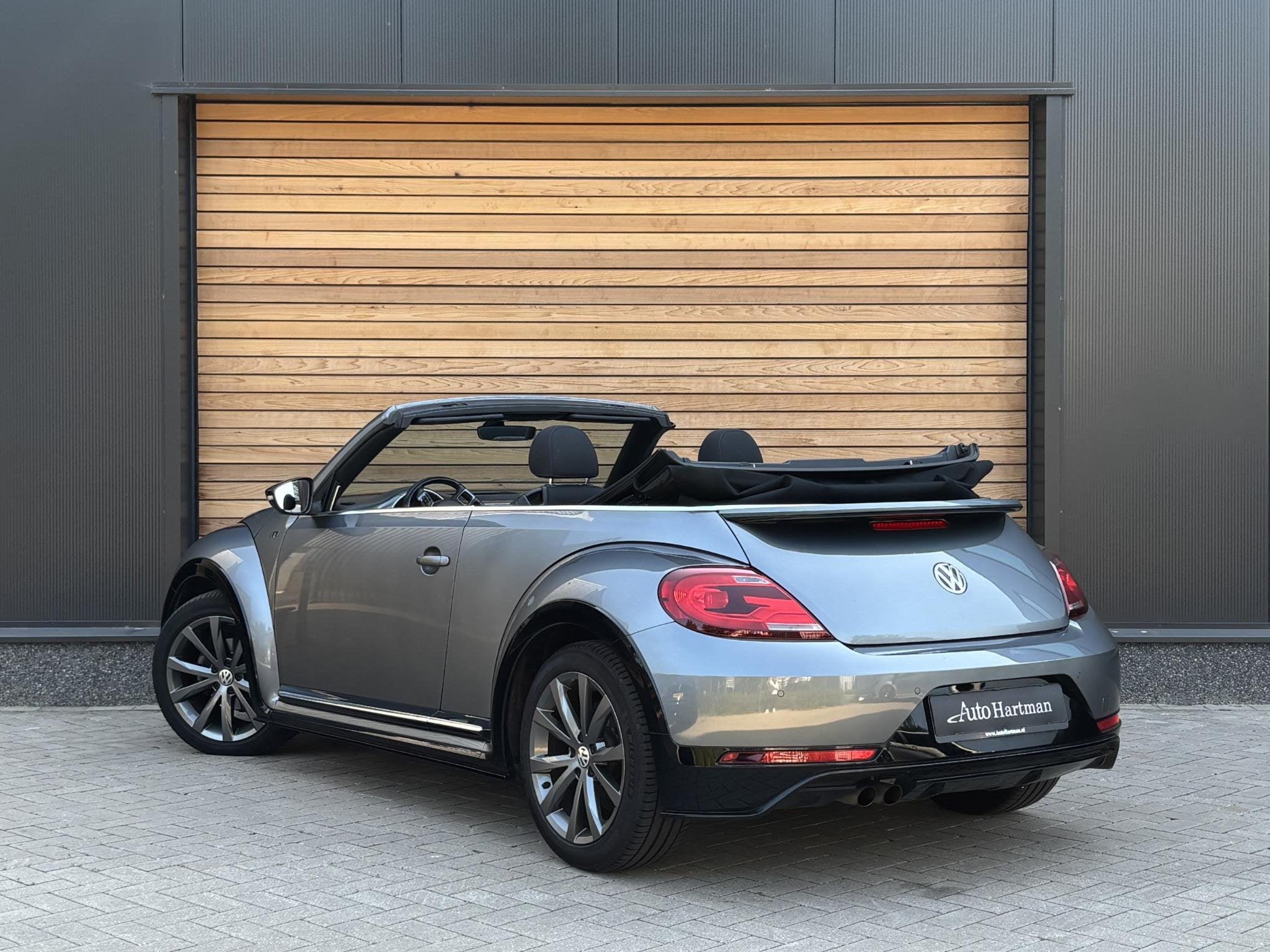 Volkswagen Beetle Cabriolet 1.4 TSI Dune R-line FENDER-AUDIO, Auto's, Stof, Gebruikt, 4 stoelen, Automatische klimaatregeling