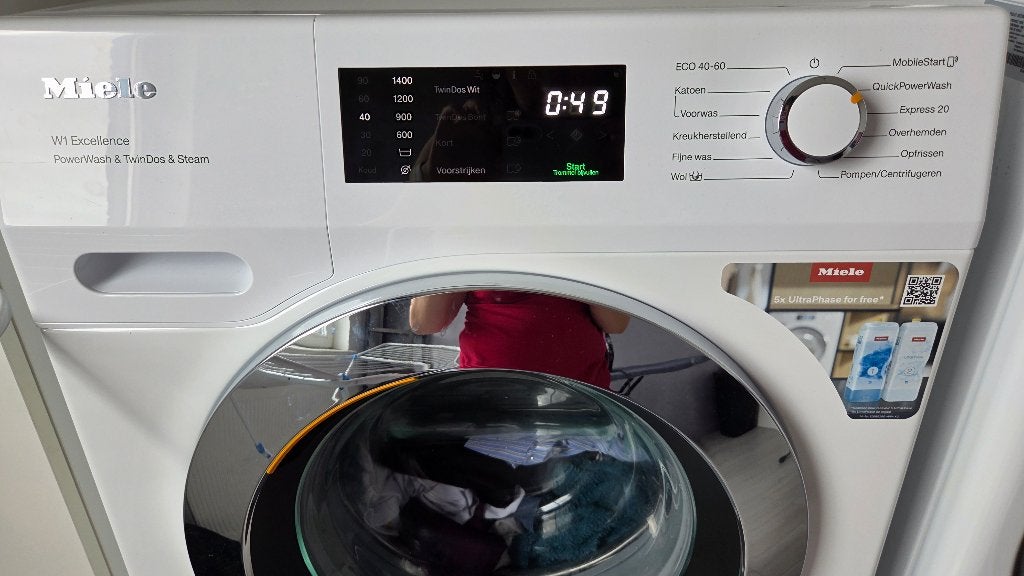 Miele W1 with PowerWash, TwinDos & Steam 1400 rpm, Ophalen, 8 tot 10 kg, Voorlader, 85 tot 90 cm