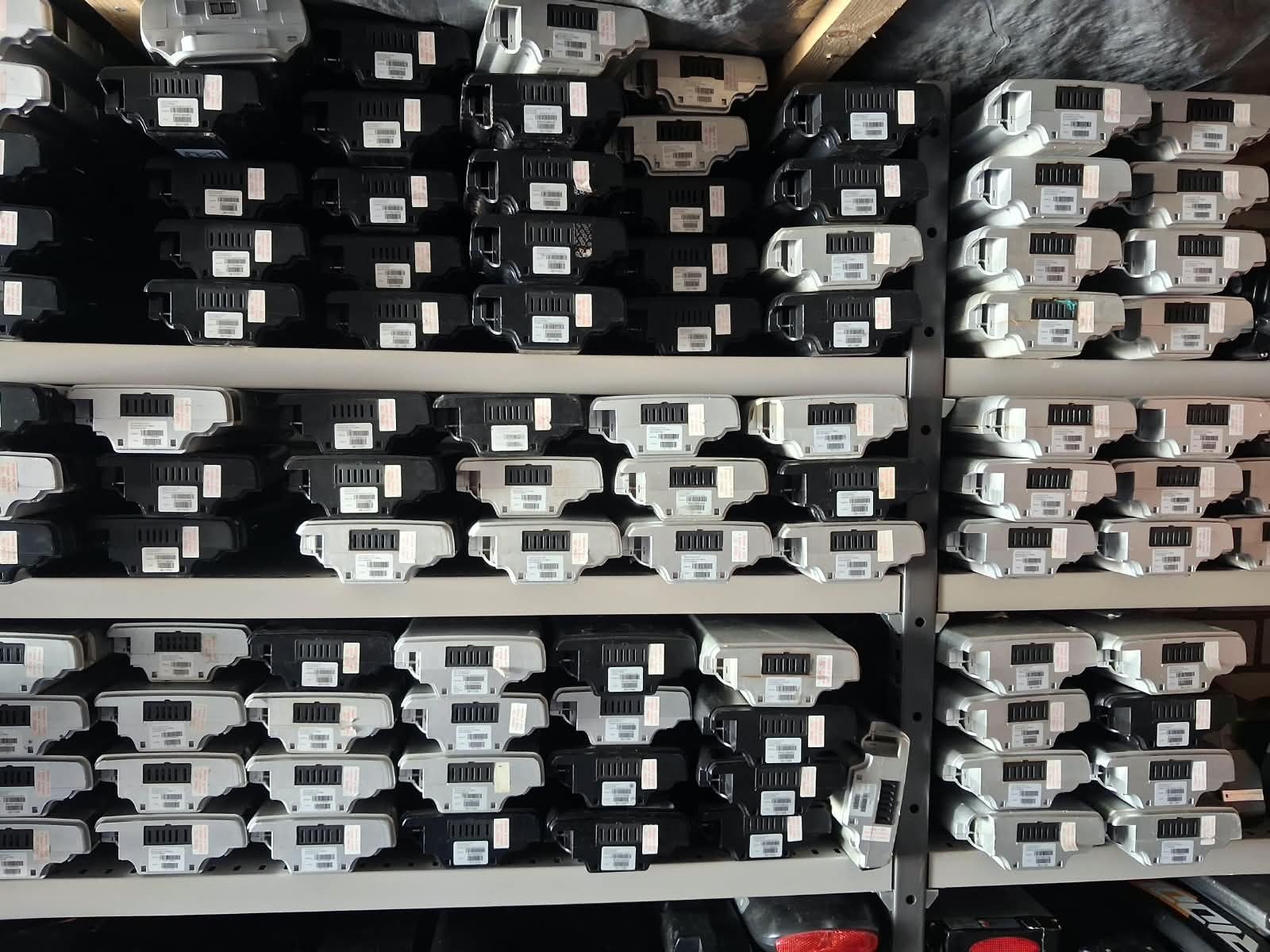 Partij defecte fiets accu's Sparta E-motion  100 stuks, Gebruikt