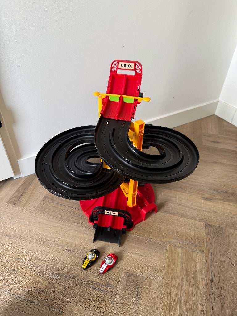ZGAN zwart rood Brio 30550 roll racing tower auto baan toren, Overige merken, Racebaan, Ophalen of Verzenden, Zo goed als nieuw