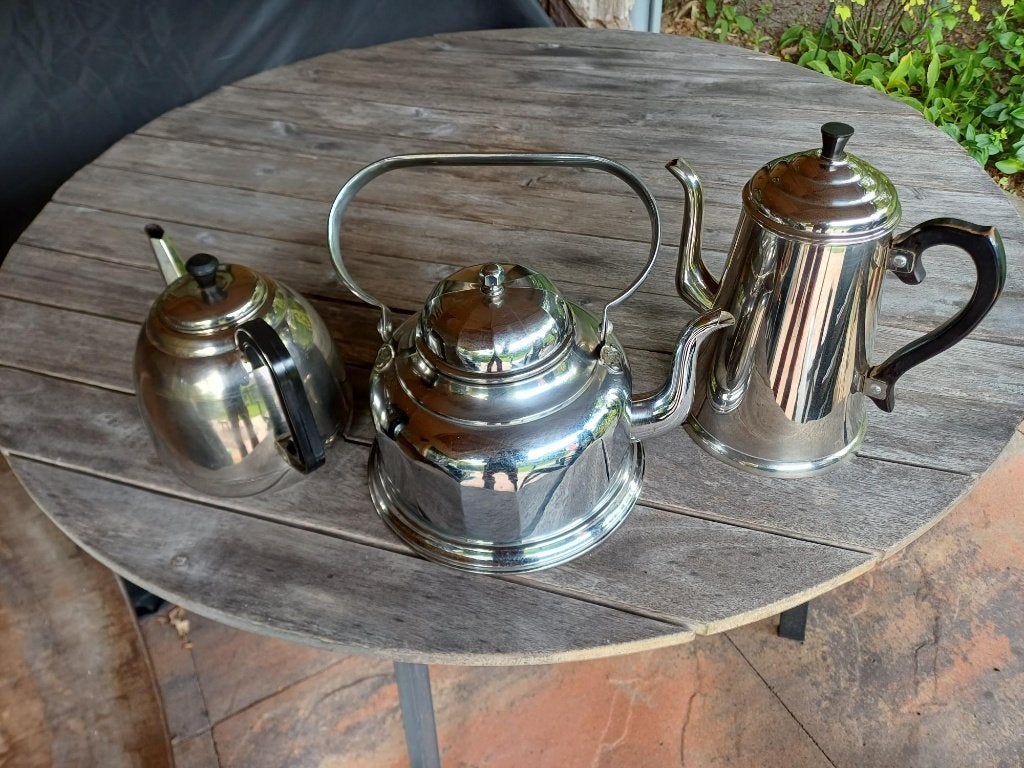 Een drietal verchoomde ketels/theepotten., Antiek en Kunst, Ophalen of Verzenden