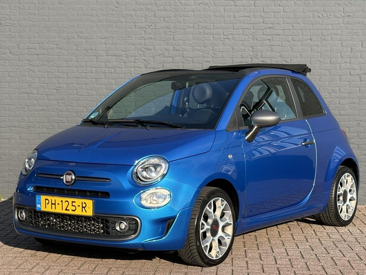Fiat 500C 0.9 TwinAir Turbo Sport Cabrio | Navigatie | Cruis, Auto's, Gebruikt, 31 €/maand, Cabriolet, Bedrijf