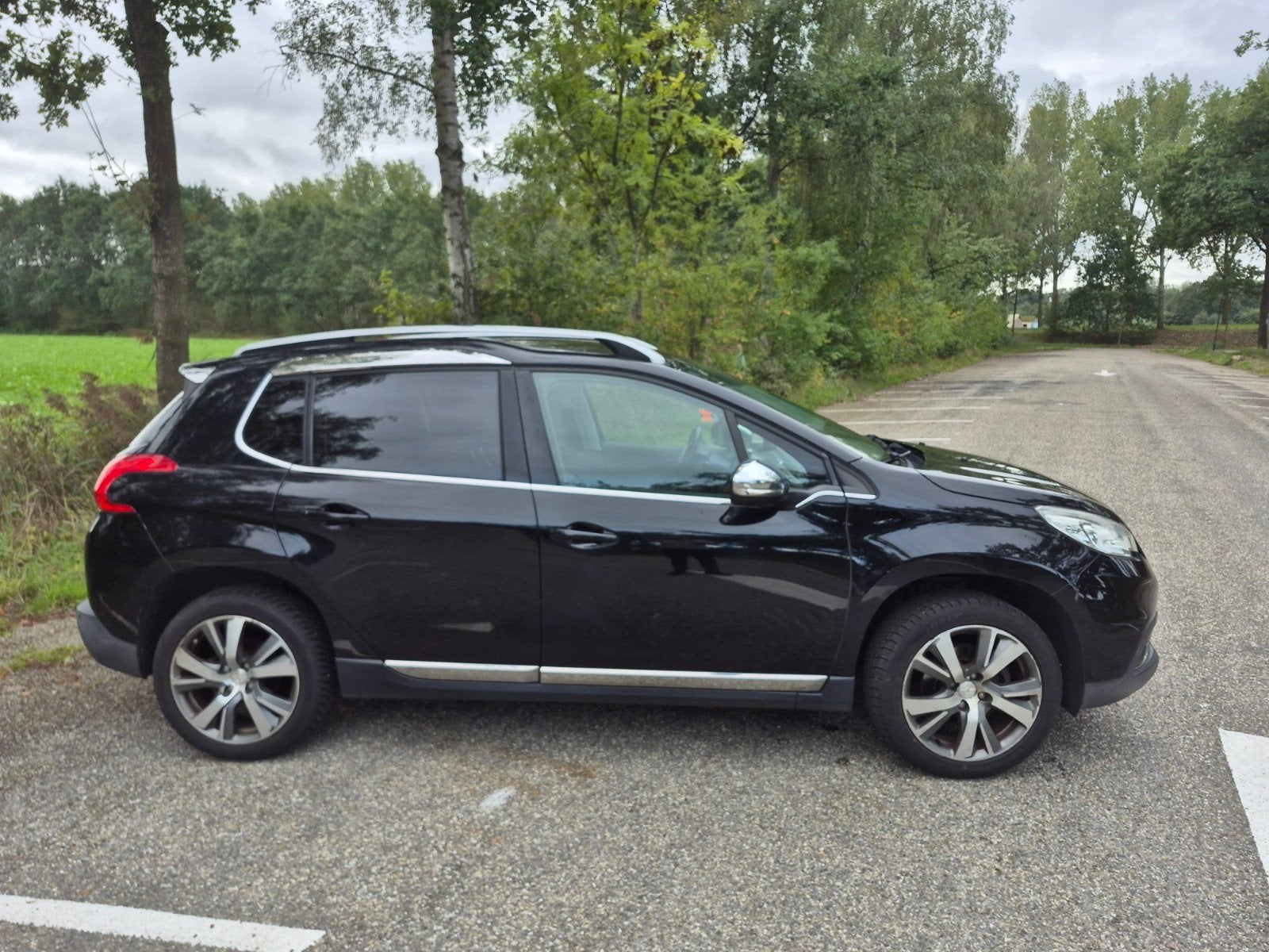 Peugeot 2008 1.6 VTI 88KW/120PK 2014 Zwart, Voorwielaandrijving, 4 cilinders, 1270 kg, 1055 kg