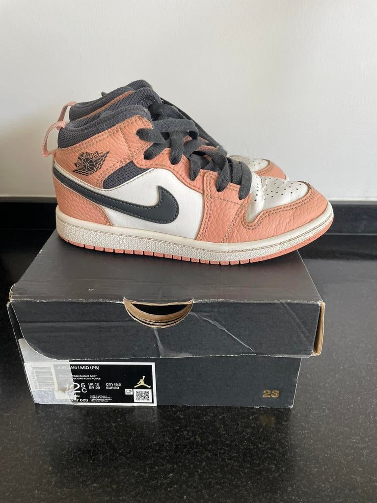 Nike jordan 30 sneakers incl doos, Overige kleuren, Ophalen of Verzenden, Sneakers of Gympen, Gedragen